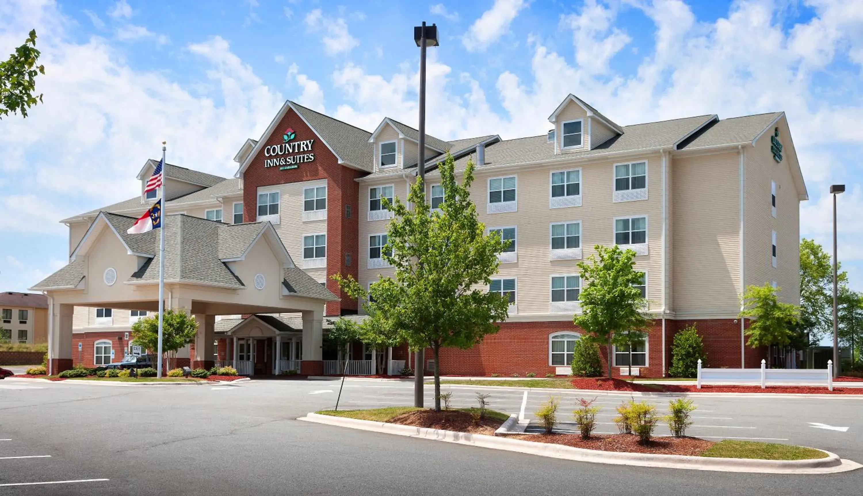 Day, Property Building in Country Inn & Suites by Radisson, Concord (Kannapolis), NC