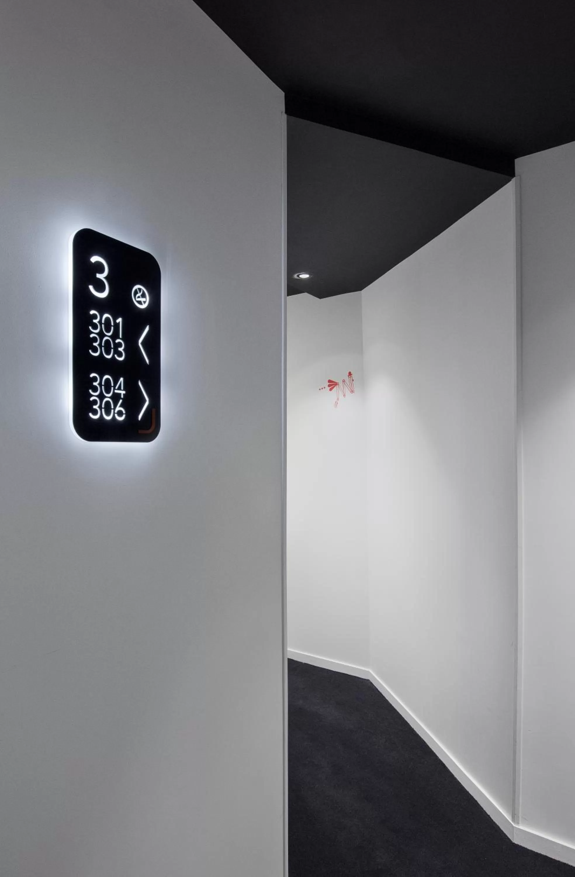 Decorative detail in Best Western Premier Faubourg 88