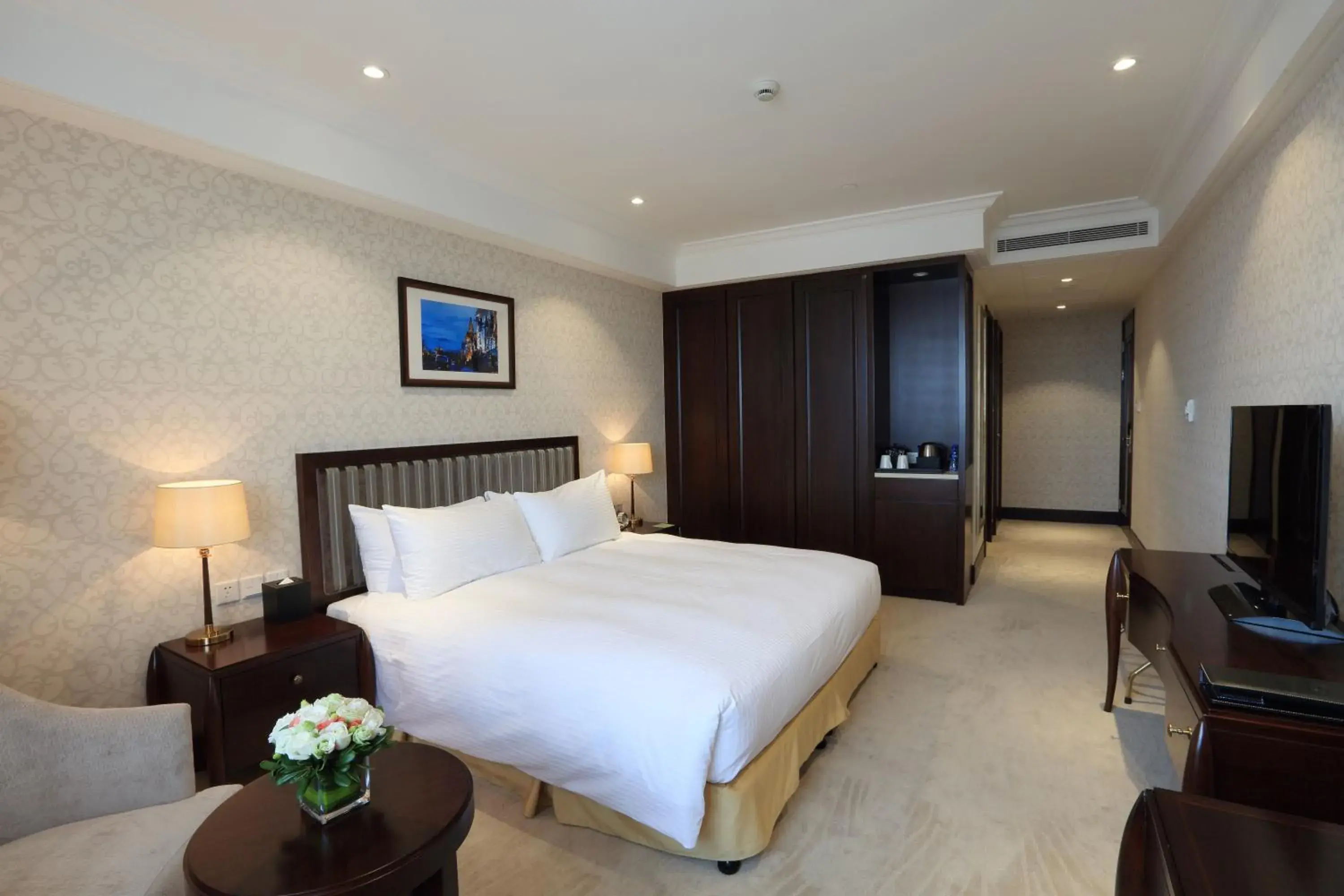 Photo of the whole room in Evergreen Laurel Hotel, Shanghai