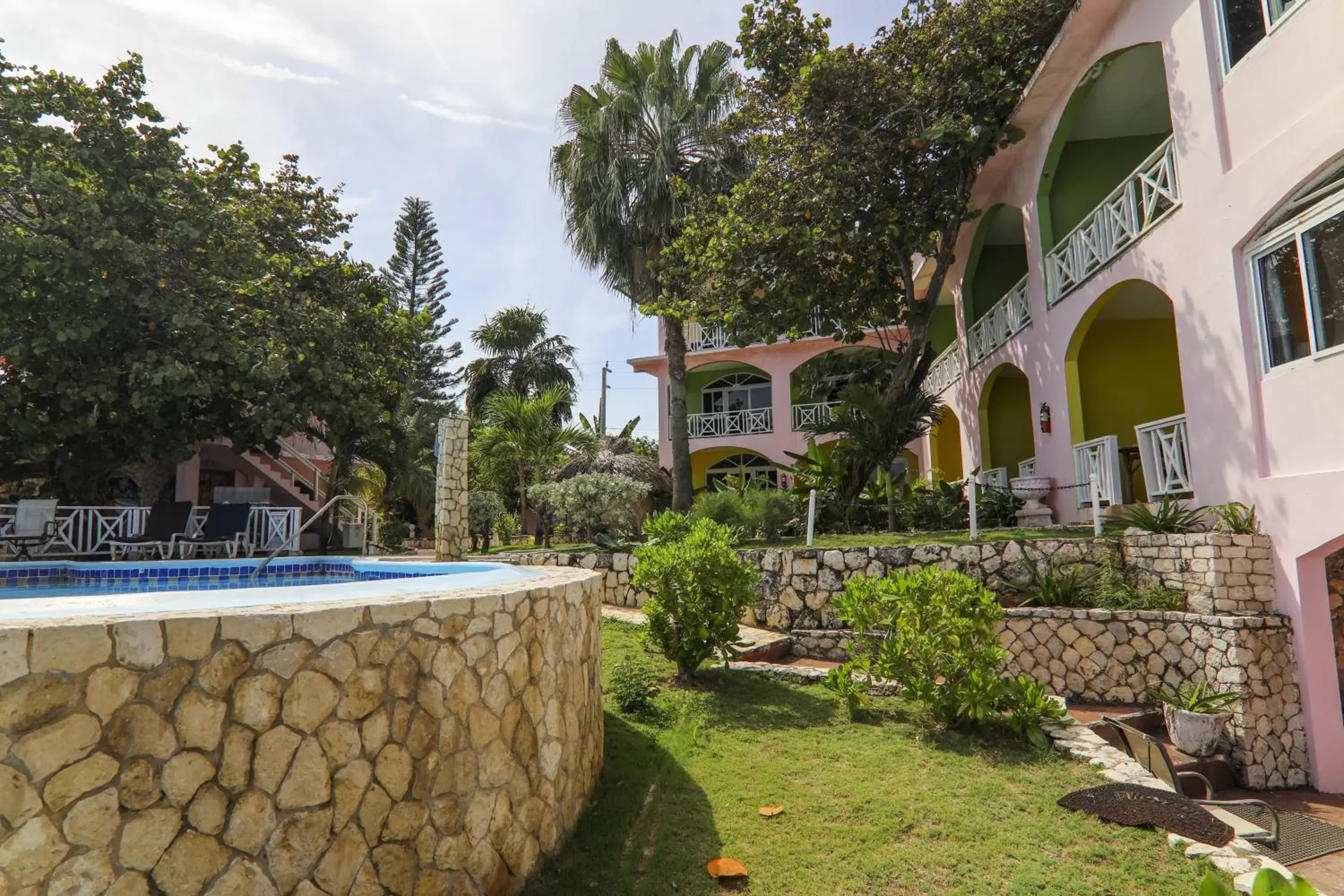 Swimming Pool in Home Sweet Home Resort