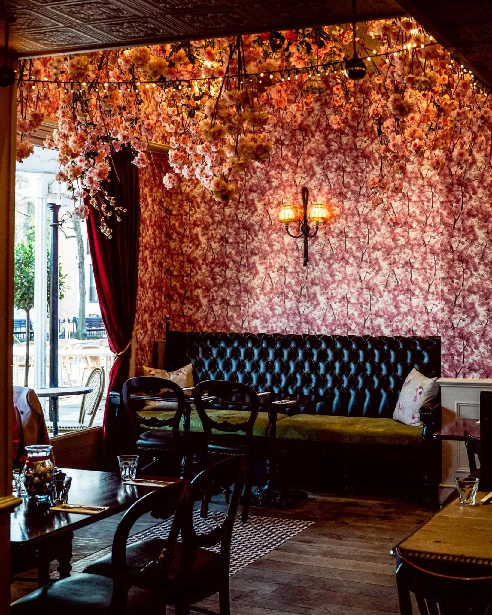 Restaurant/places to eat in The Tunbridge Wells Hotel