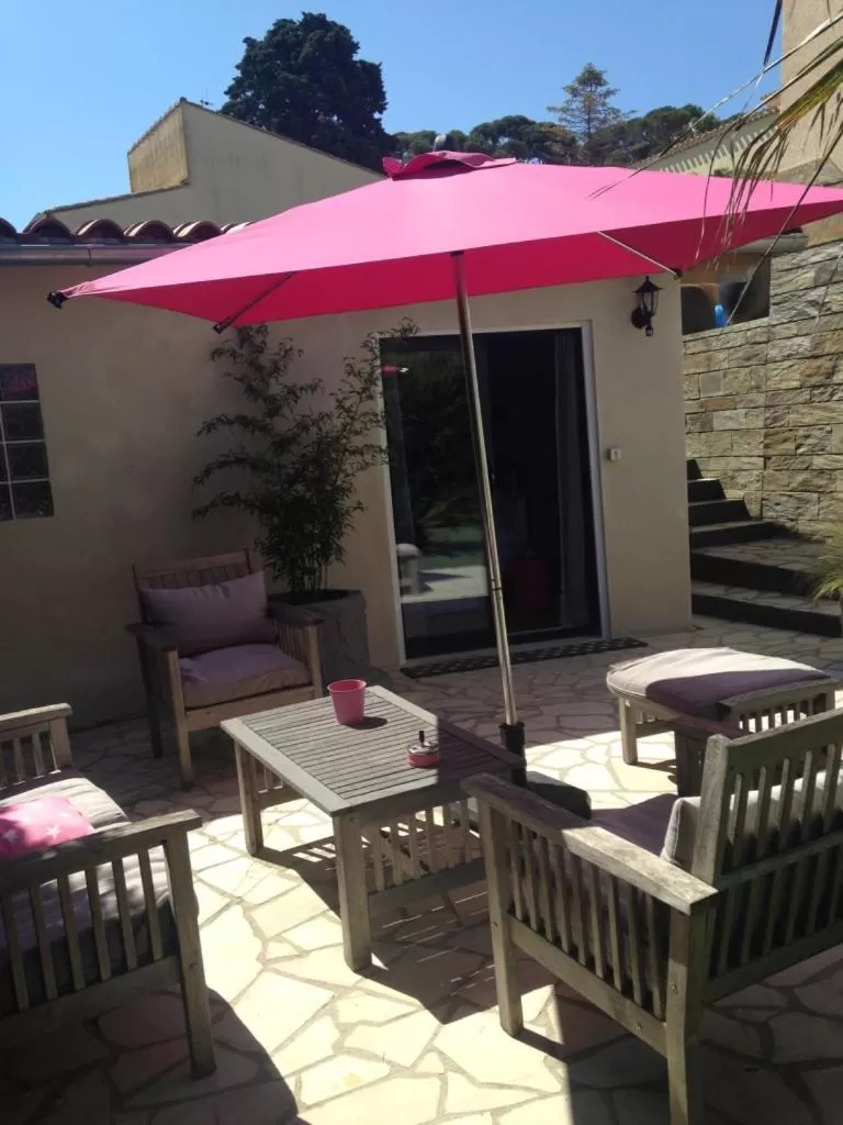 Patio in Les Jardins De Galicia