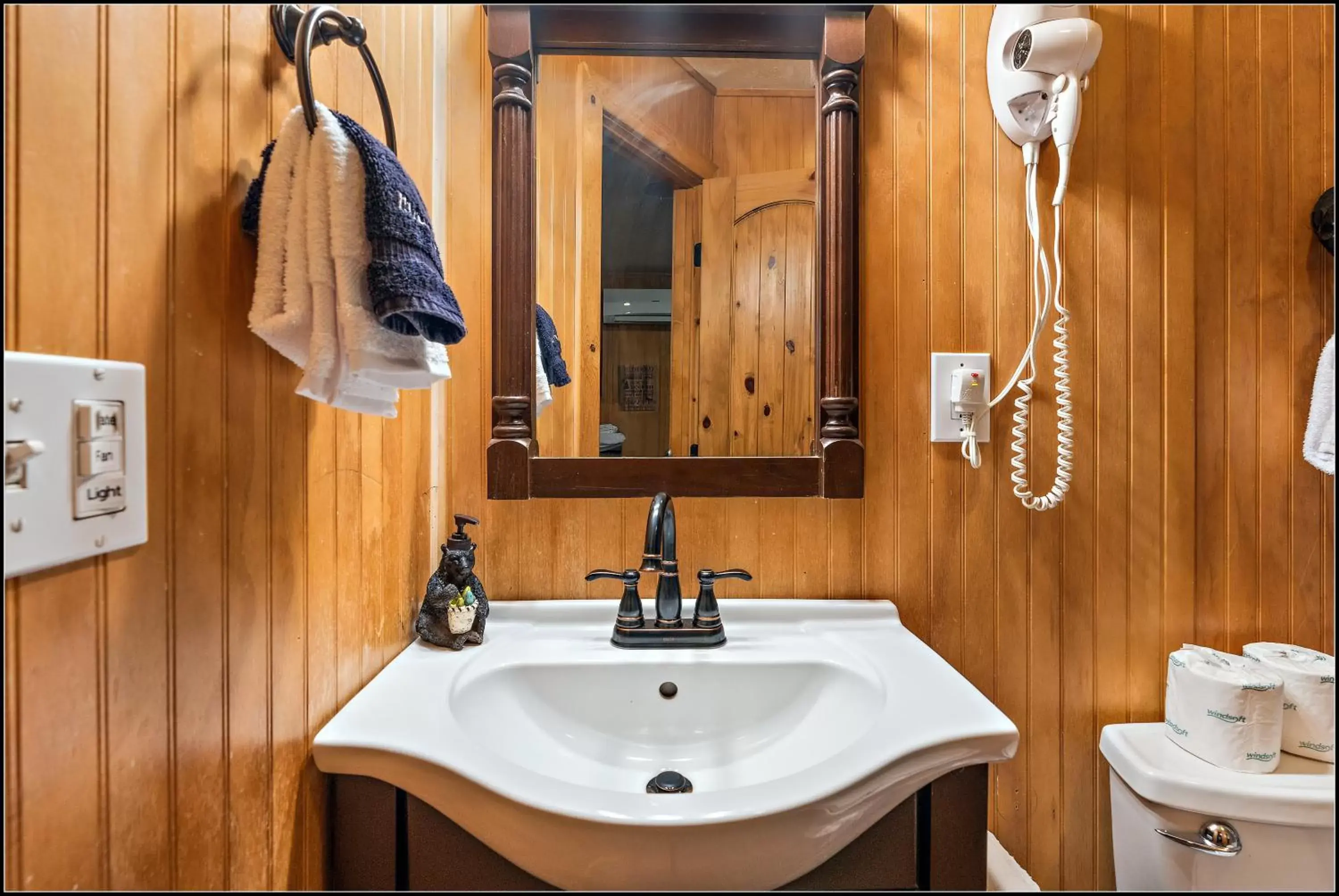 Shower, Bathroom in Brundage Bungalows