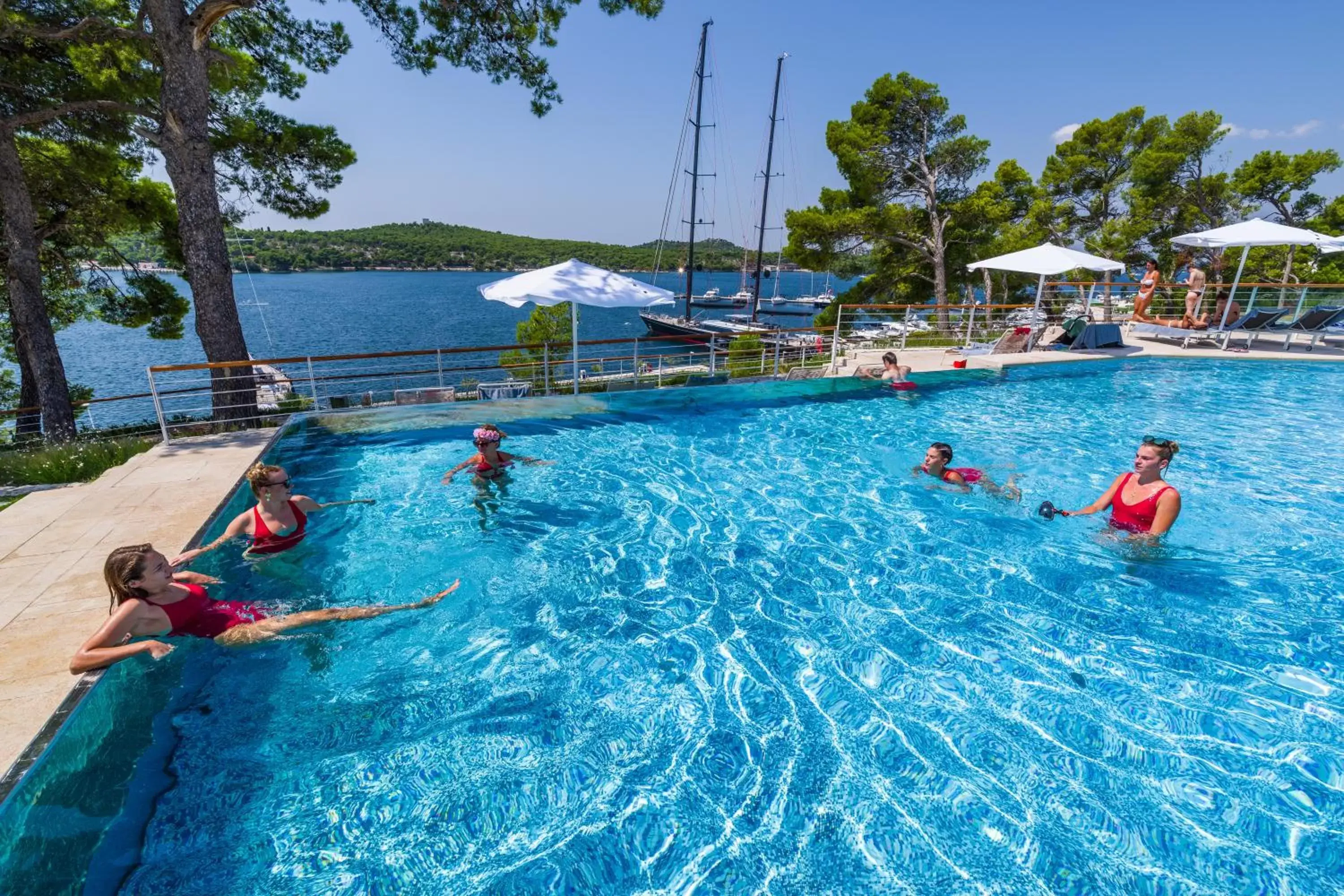 Swimming pool, Guests in D-Resort Šibenik