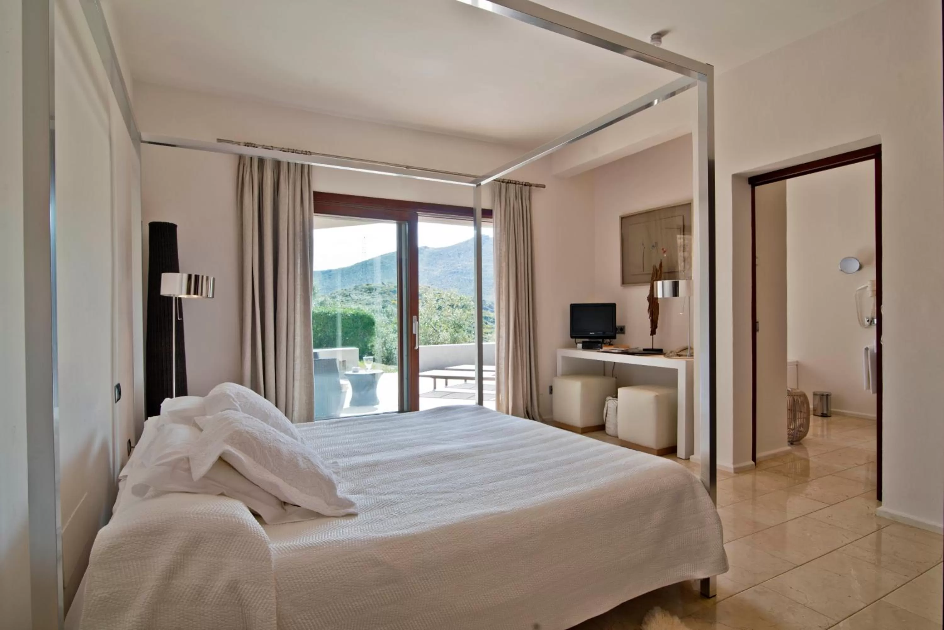 Bed in Cases de Son Barbassa Hotel & Restaurant