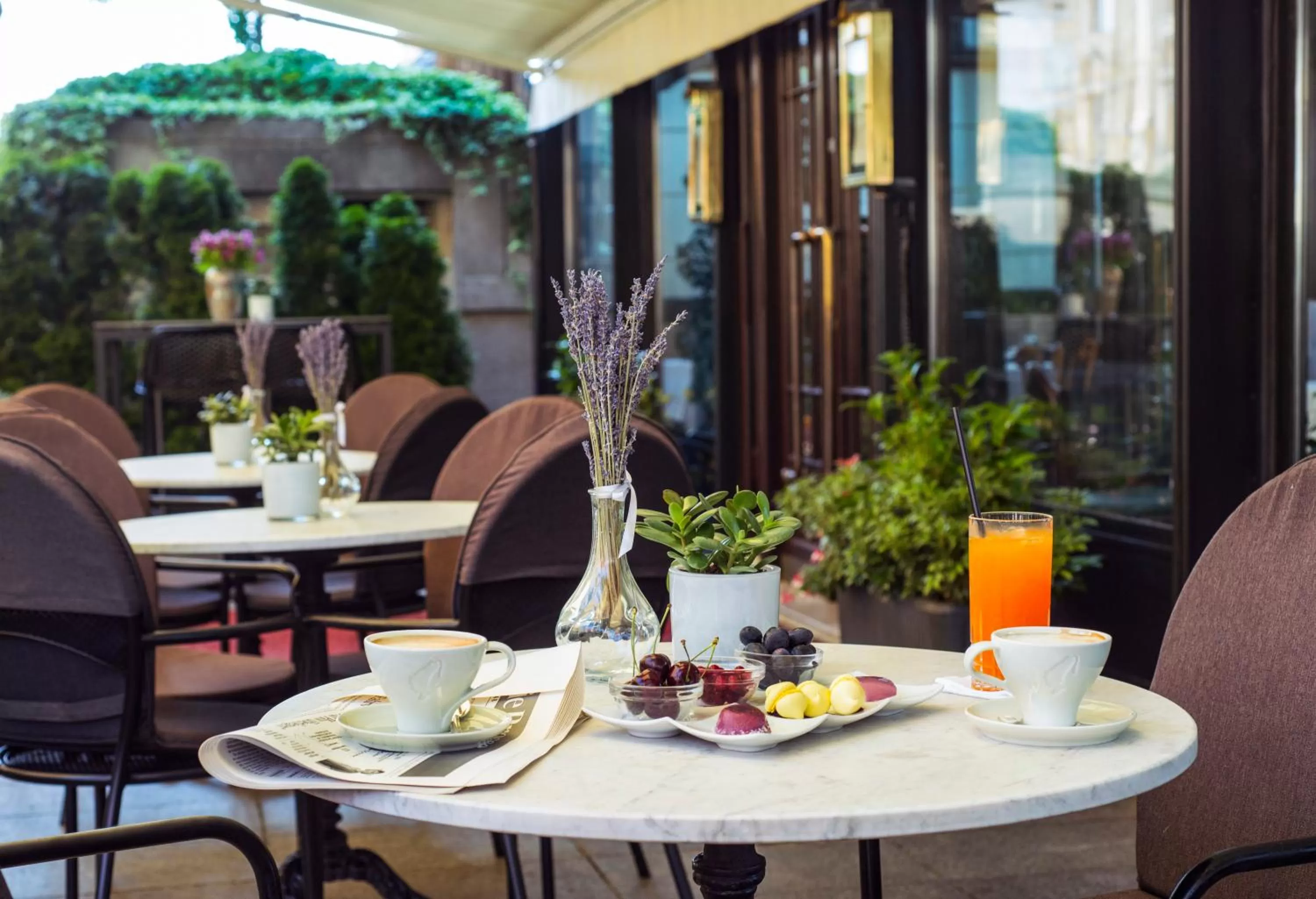 Restaurant/places to eat in Esplanade Zagreb Hotel