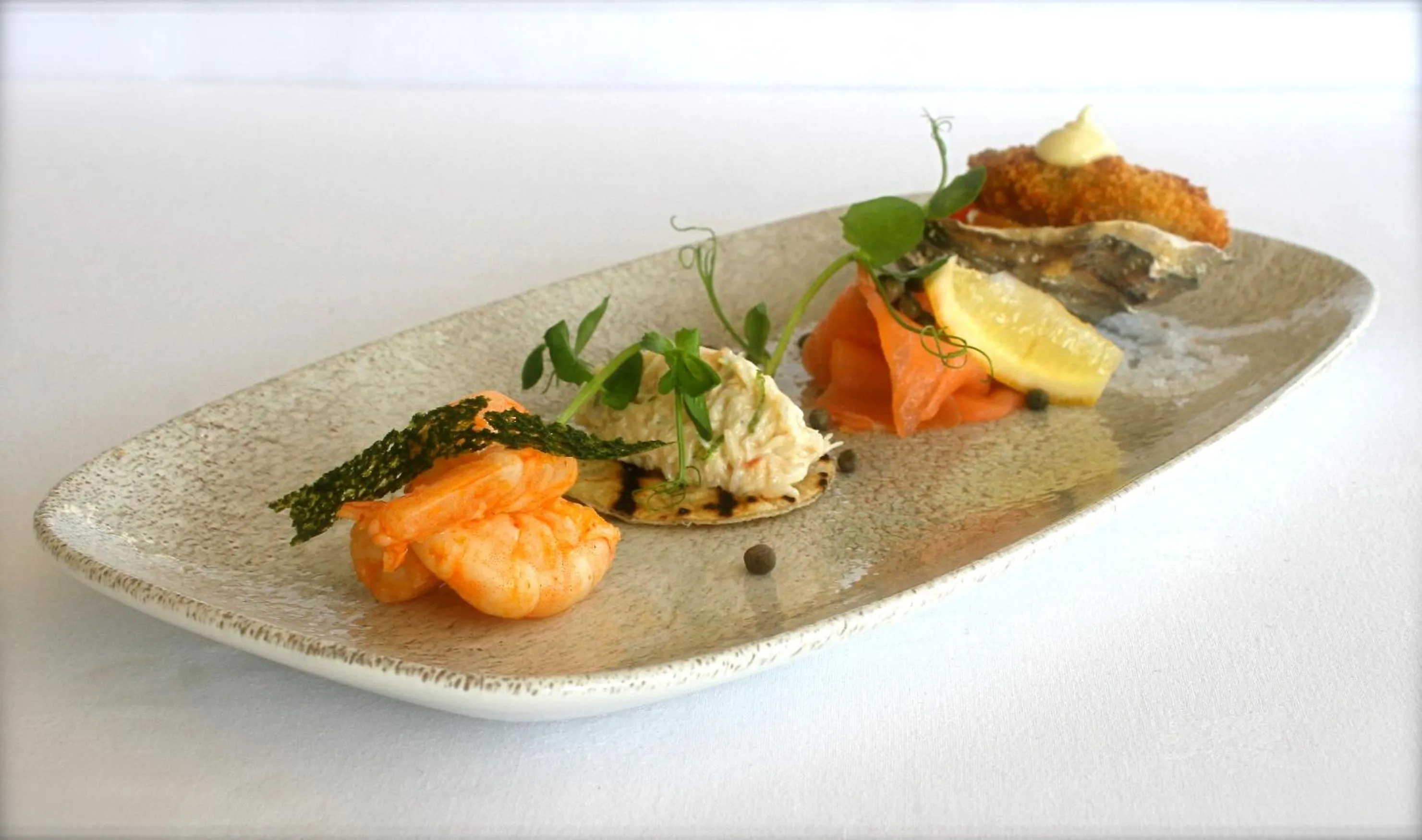 Food and drinks in Ommaroo Hotel