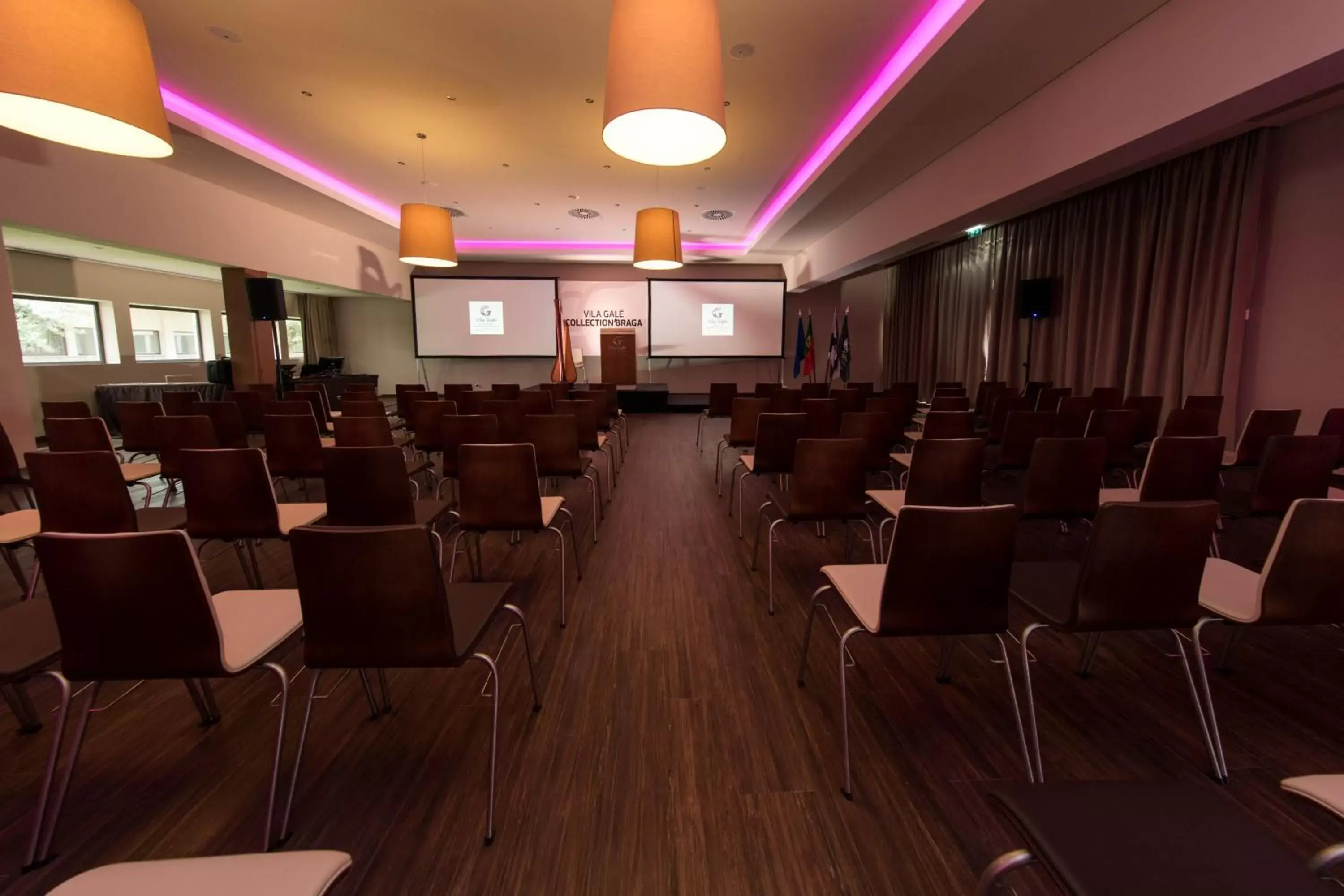 Meeting/conference room in Vila Gale Collection Braga