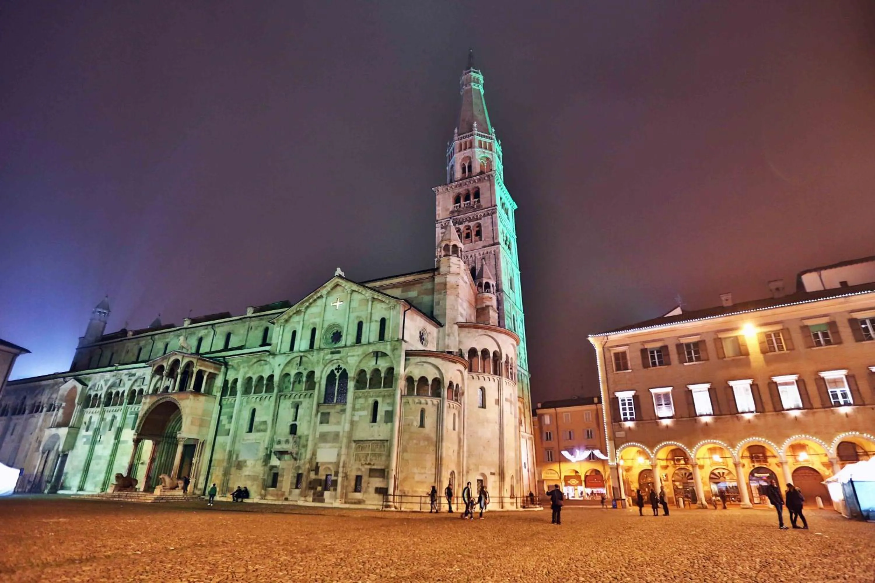 Neighbourhood in Central Park Hotel Modena