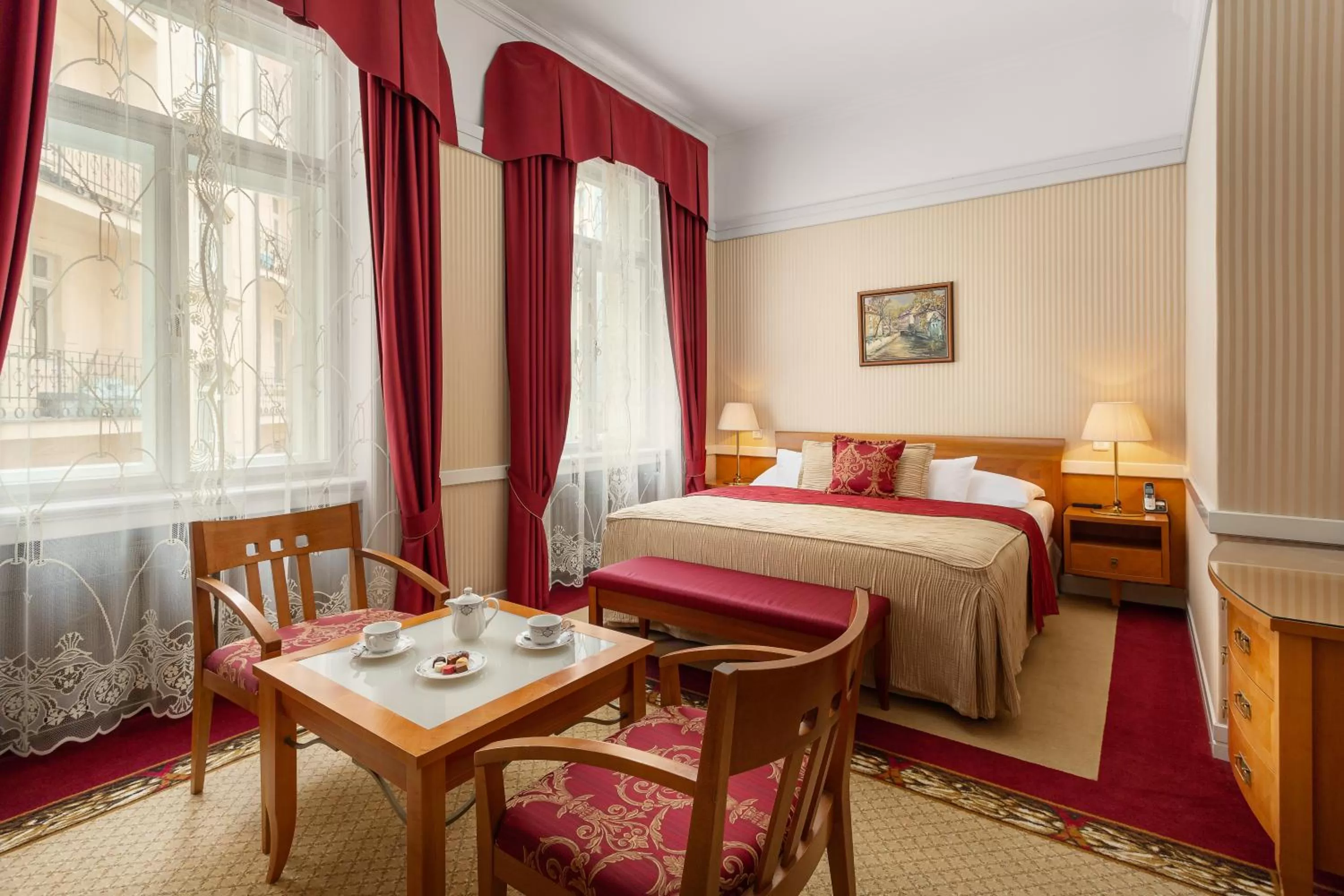 Photo of the whole room, Bed in Hotel Paris Prague