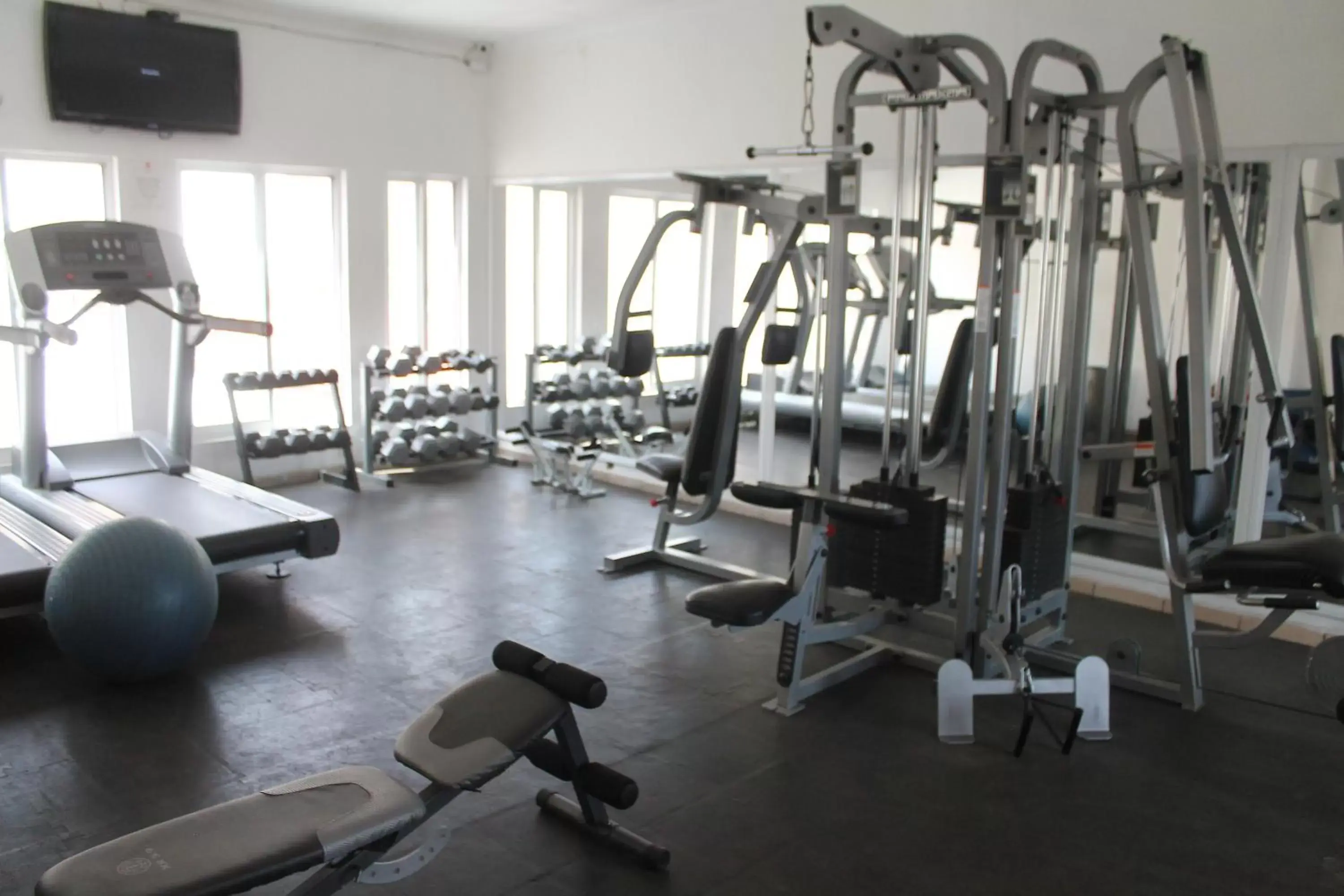 Fitness Center/Facilities in Hotel Rincon Real Suites