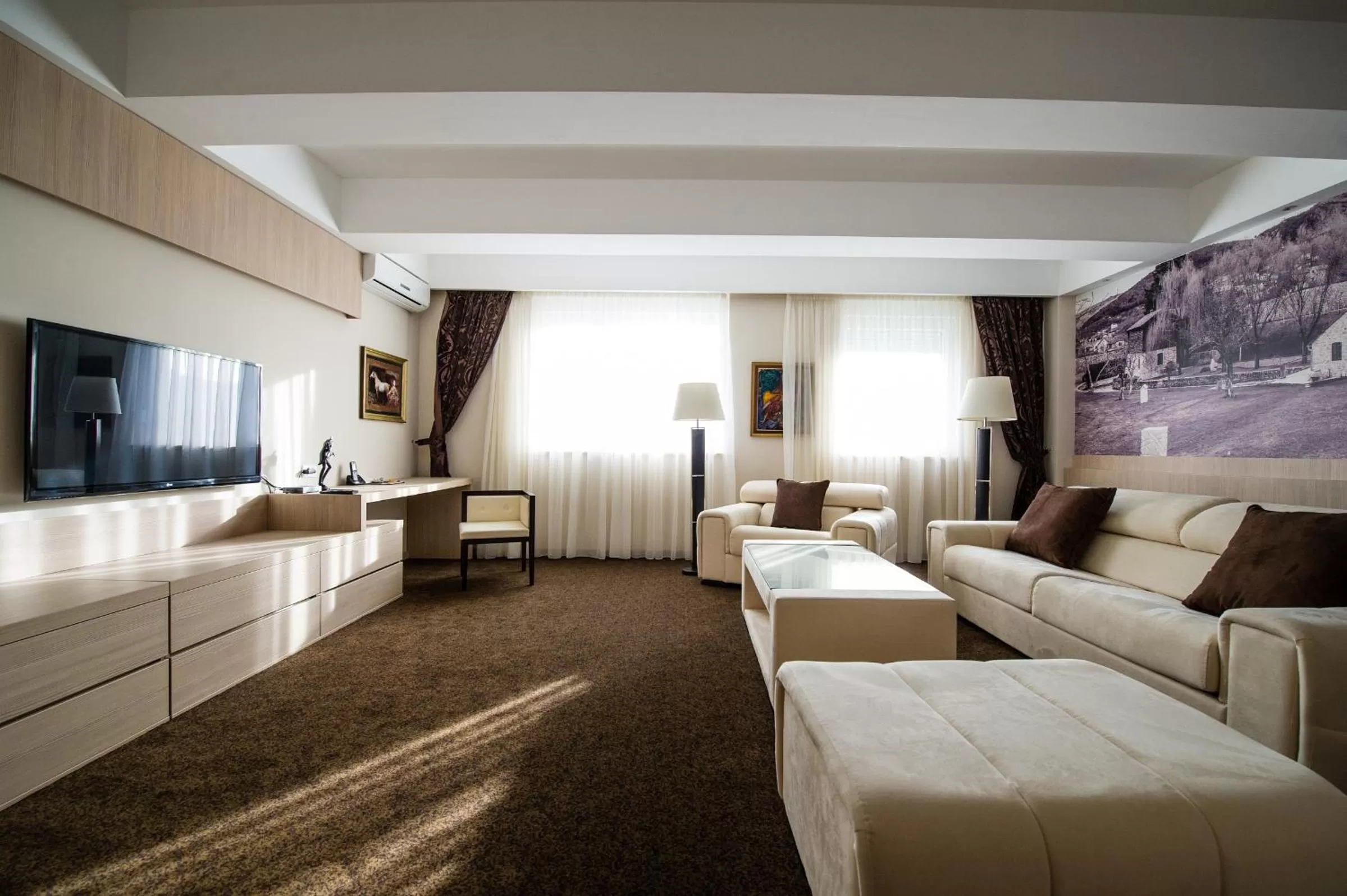 TV and multimedia, Bed in City Hotel Mostar