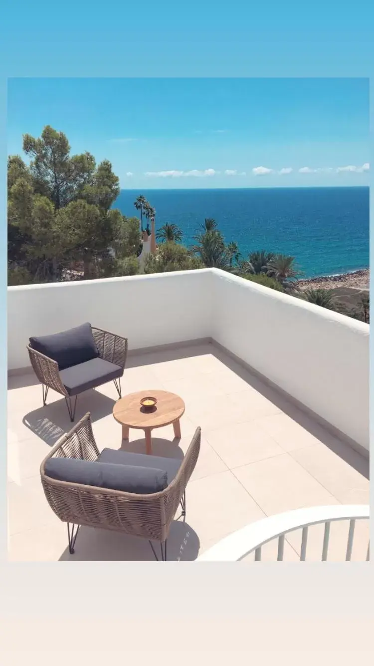 Balcony/Terrace in Cala Lanuza Suites