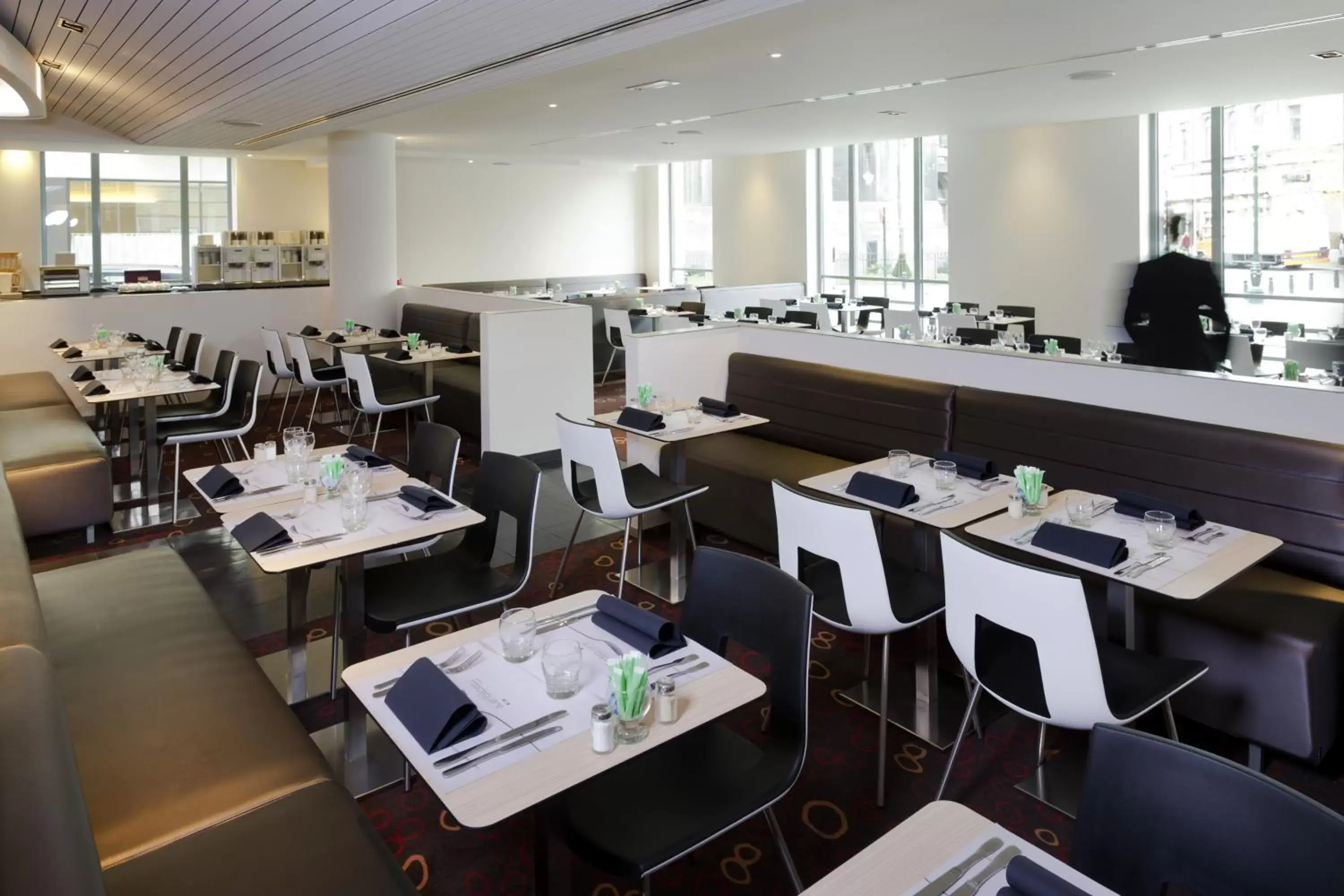 Restaurant/Places to Eat in Novotel Brussels City Centre