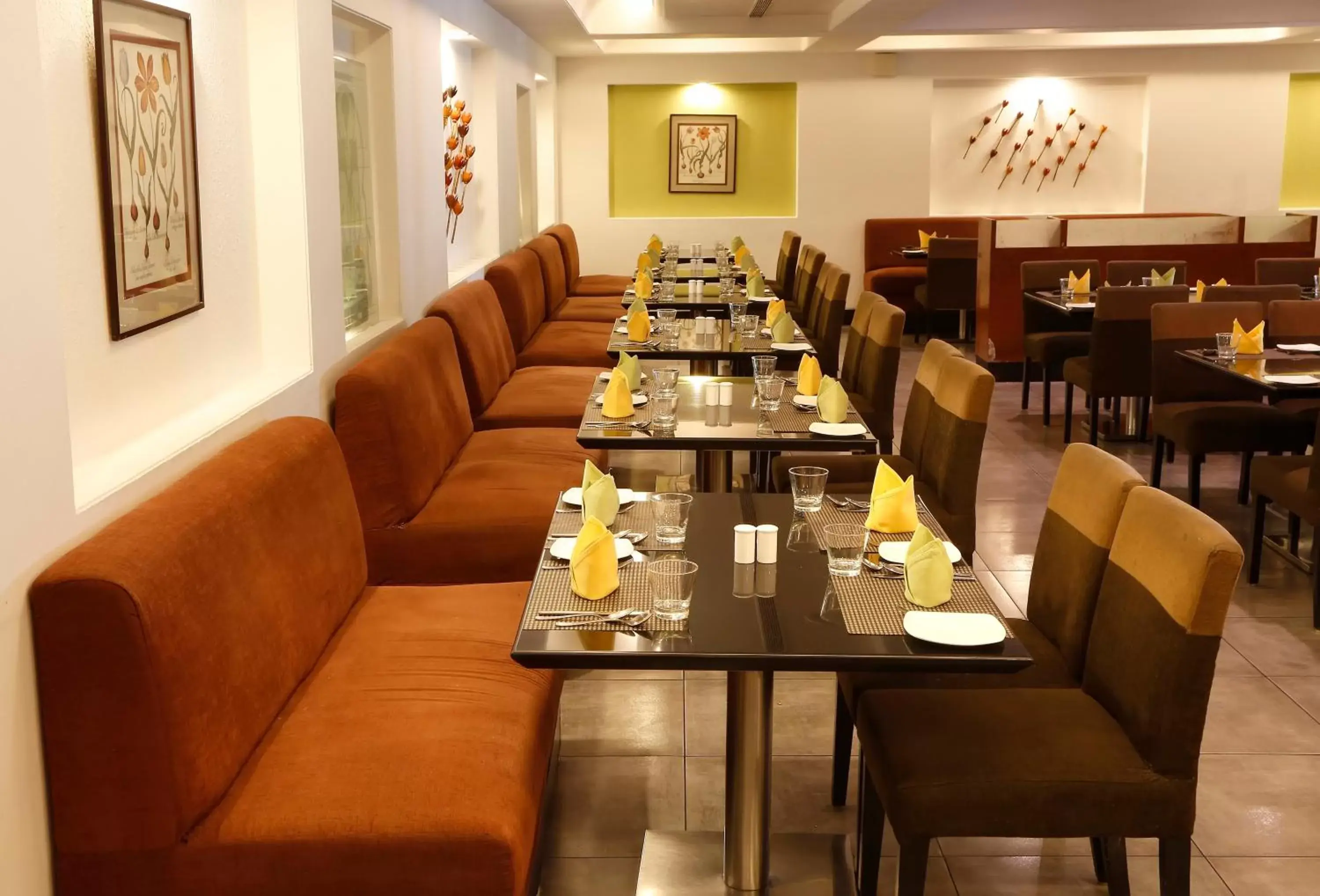 Restaurant/Places to Eat in Green Park, Visakhapatnam