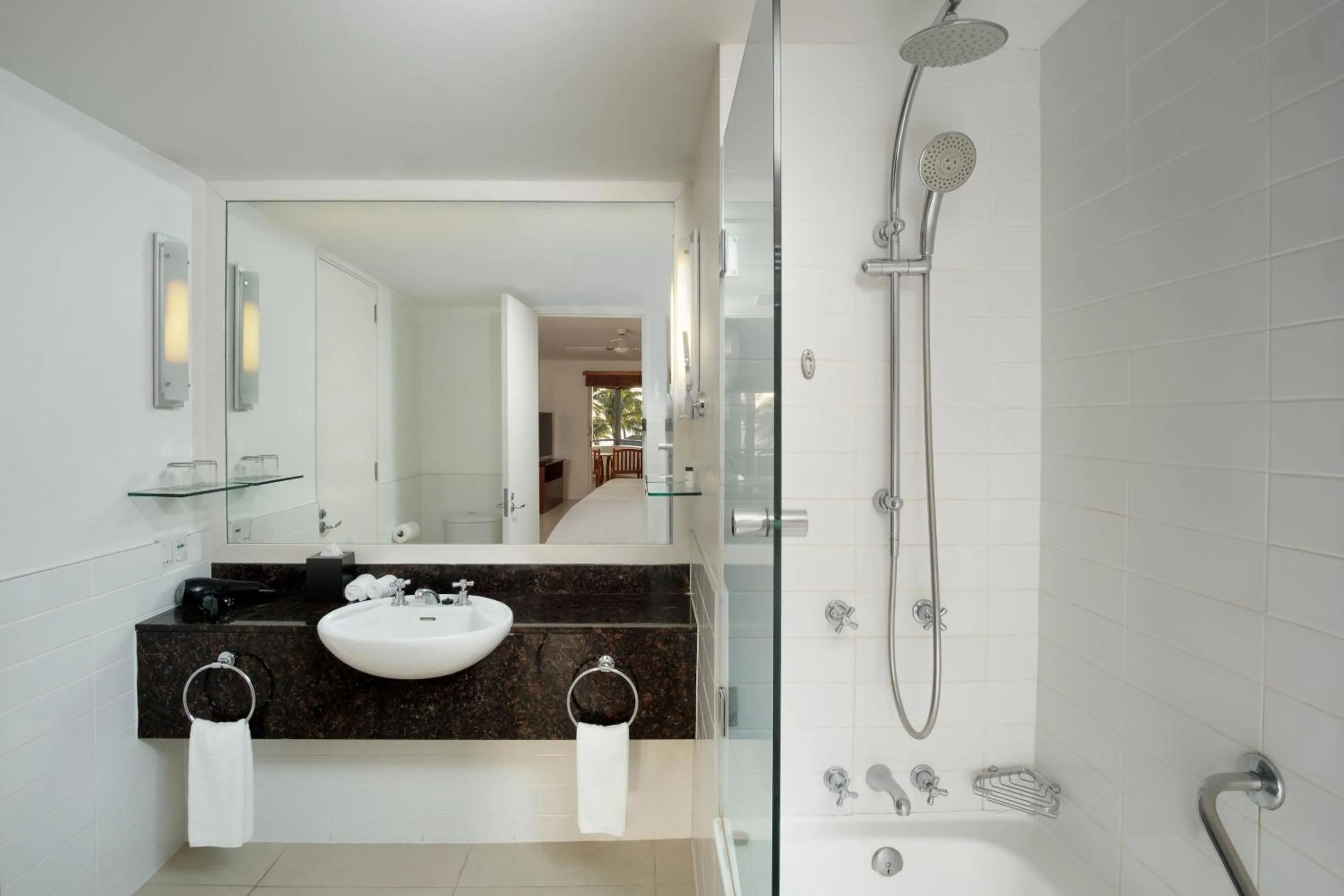 Bathroom in Sheraton Denarau Villas