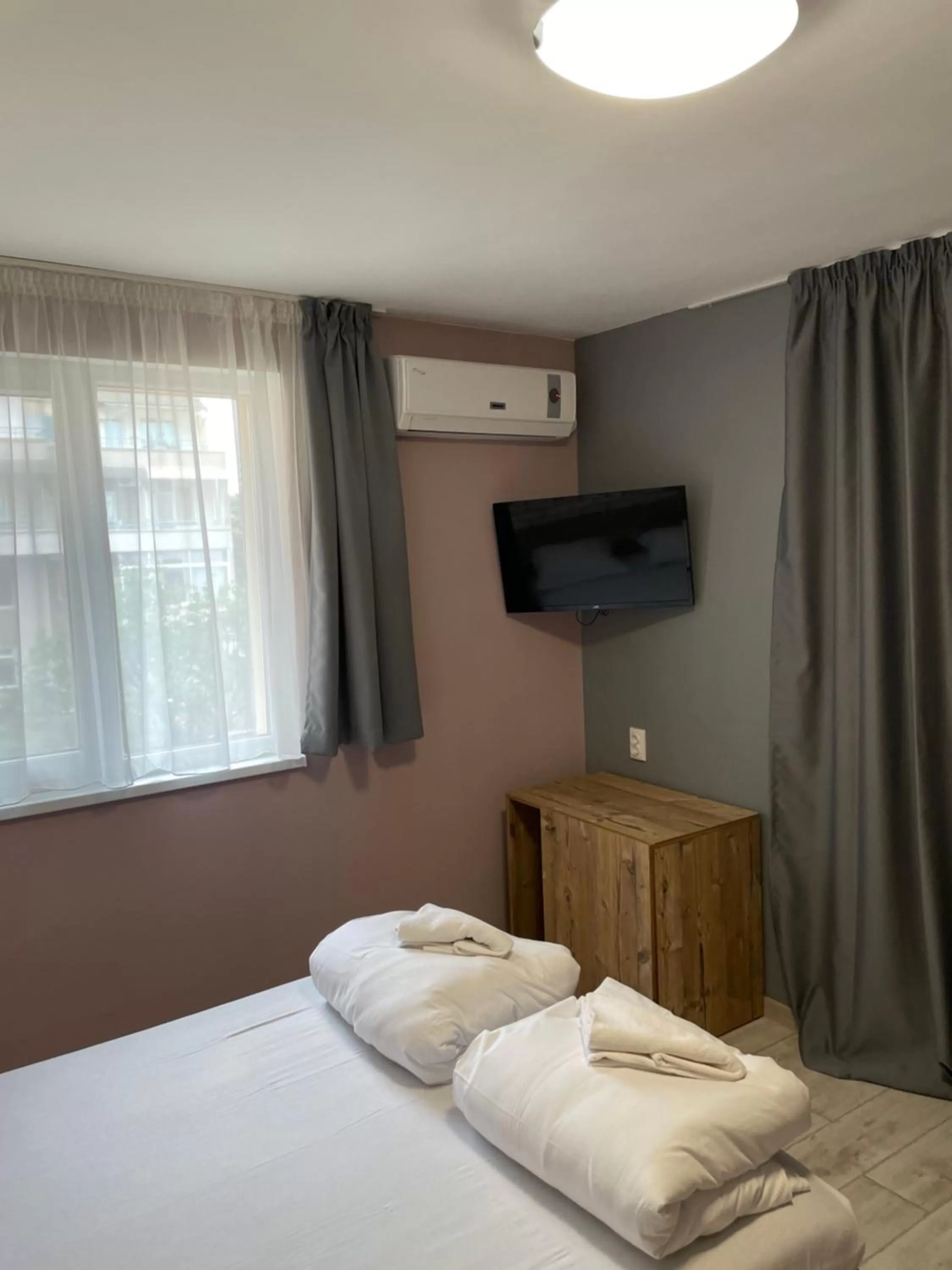 Bed in Family Hotel Malibu