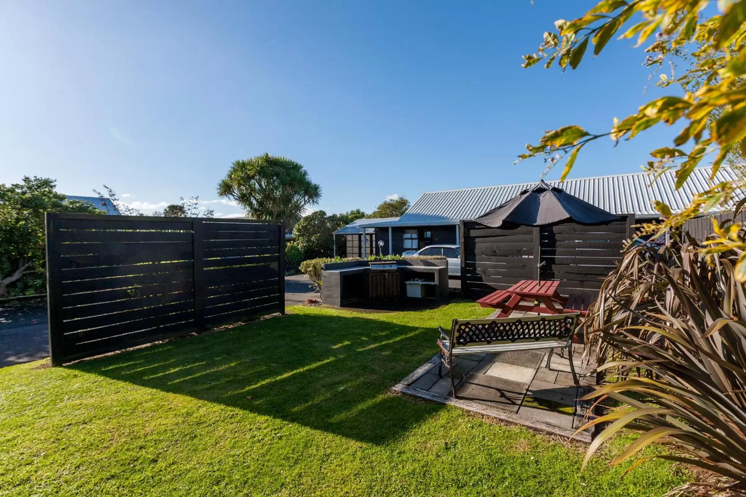 Garden, Property Building in 16 Northgate Motor Lodge