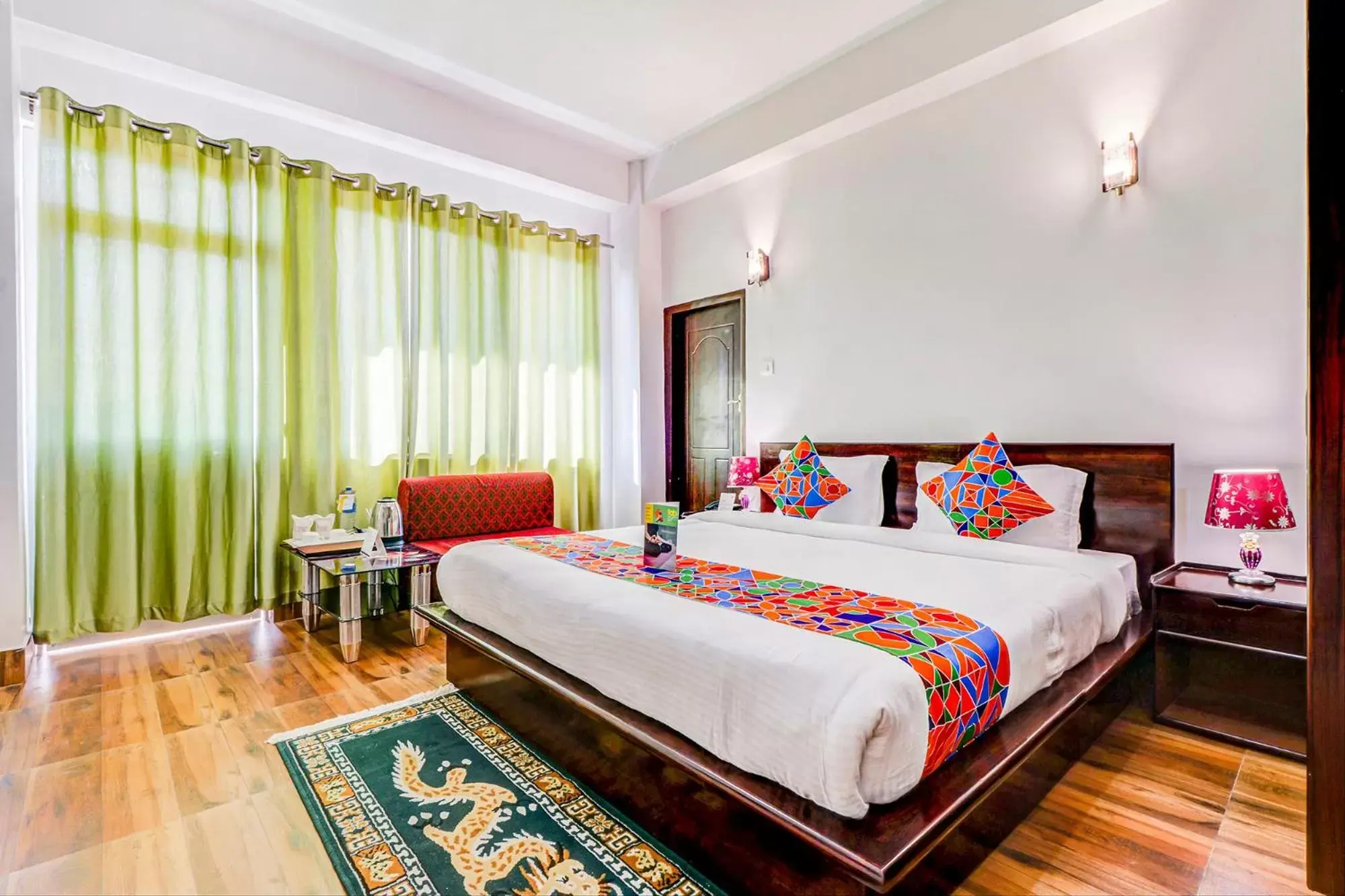 Superior Double Room in FabHotel Greenery View Middle Lingding ICAR Road Superior Double Room in FabHotel Greenery View Middle Lingding ICAR Road