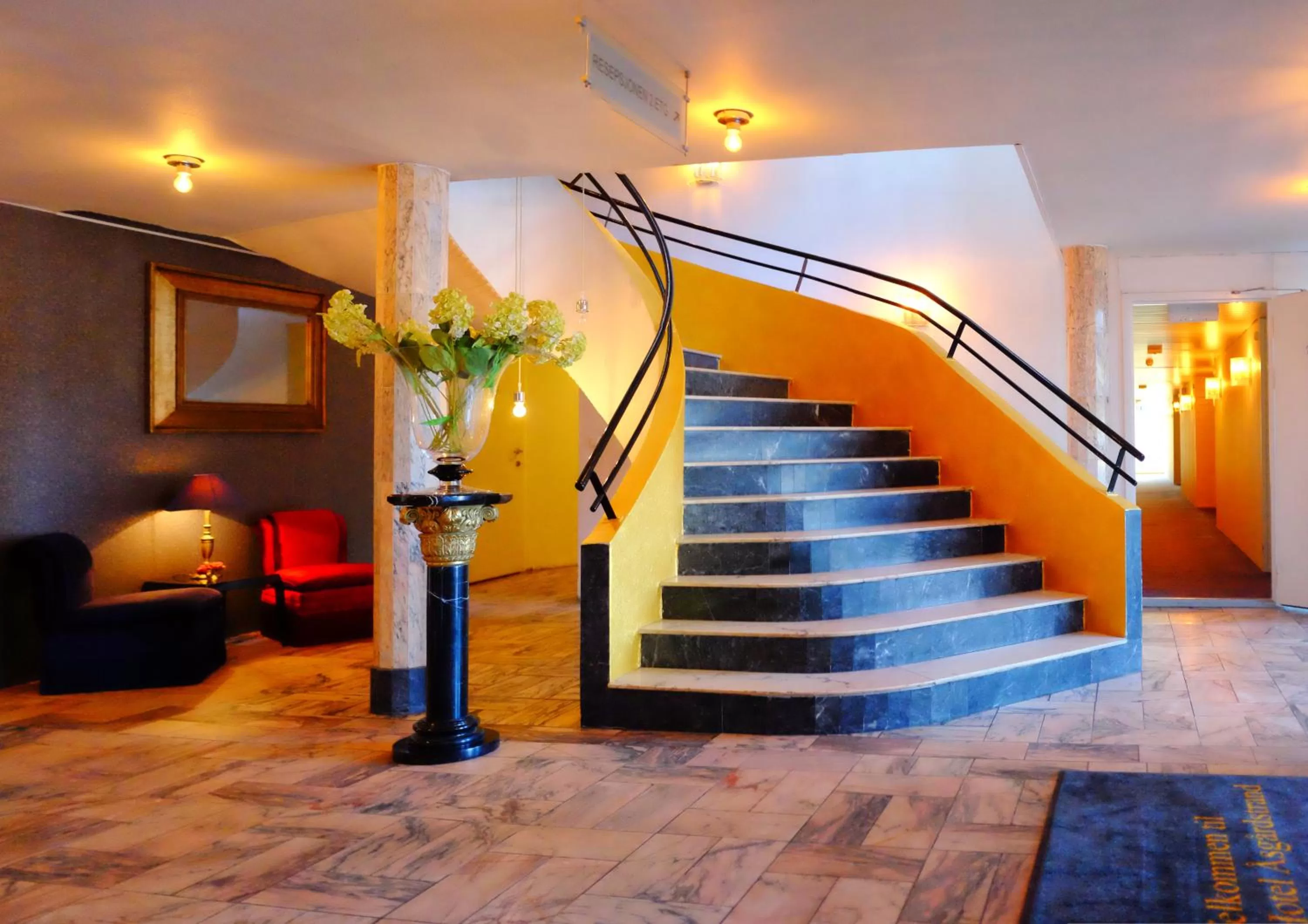 Lobby or reception in Grand Hotel Åsgårdstrand - Unike Hoteller