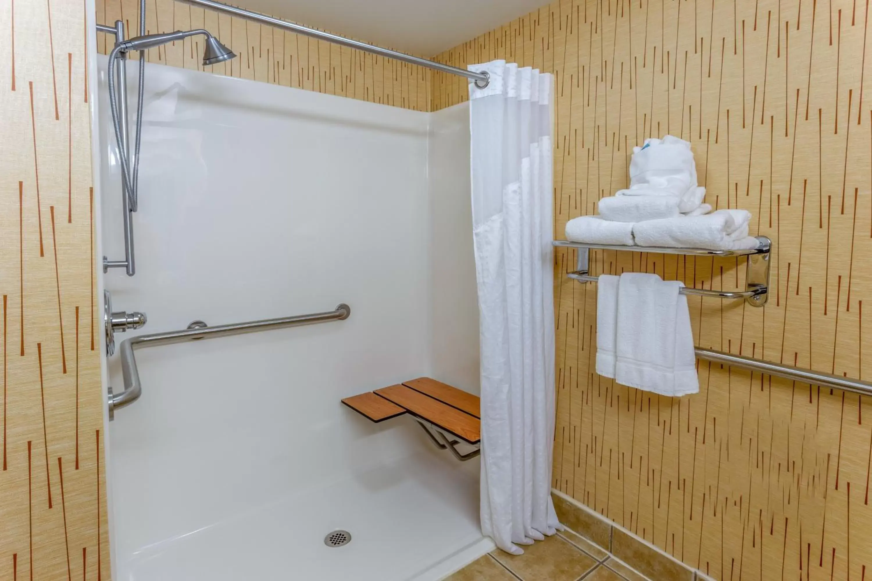 Bathroom in Holiday Inn Express Hotel & Suites Bowling Green, an IHG Hotel