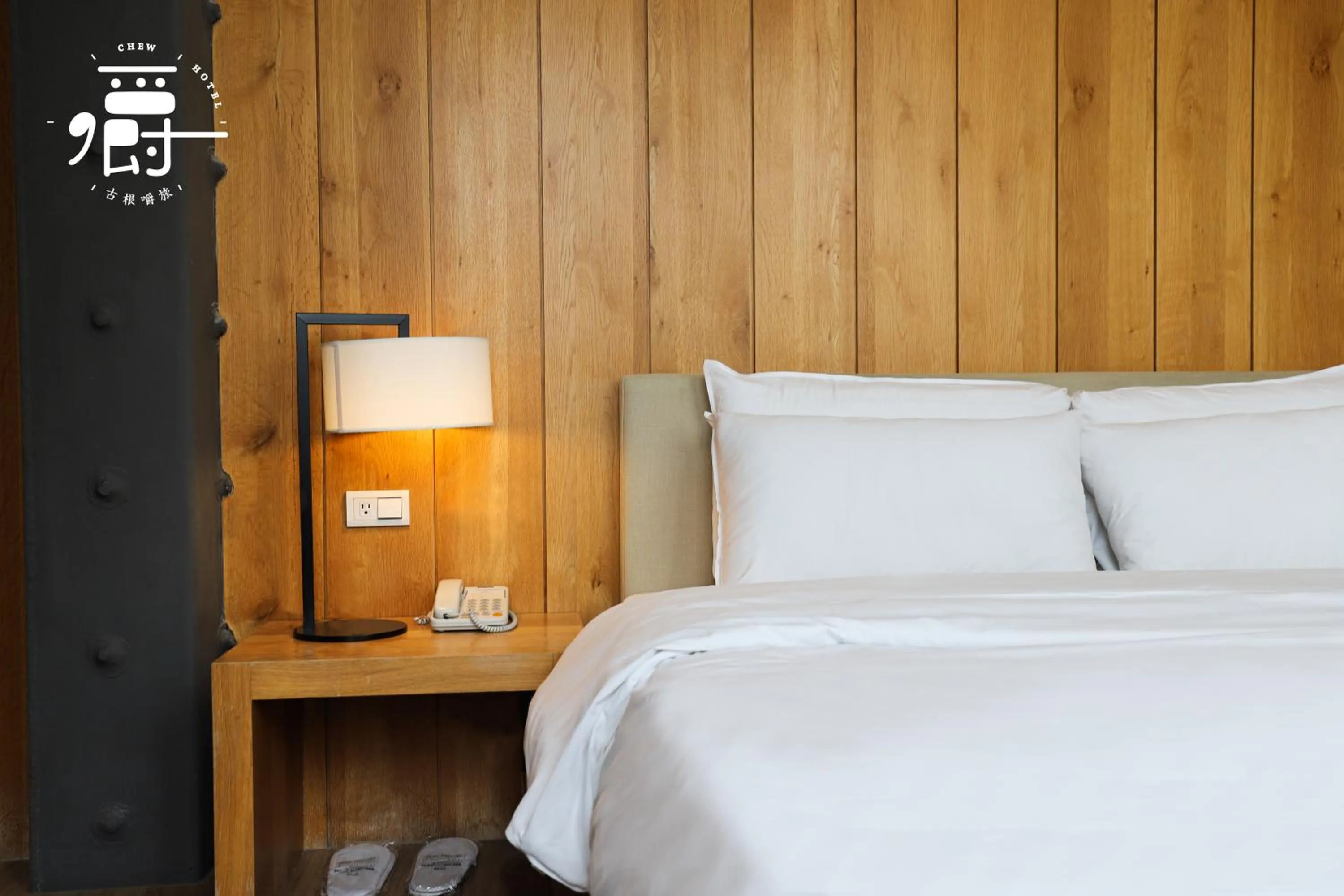 Superior Double Room in Roots Chew Hotel