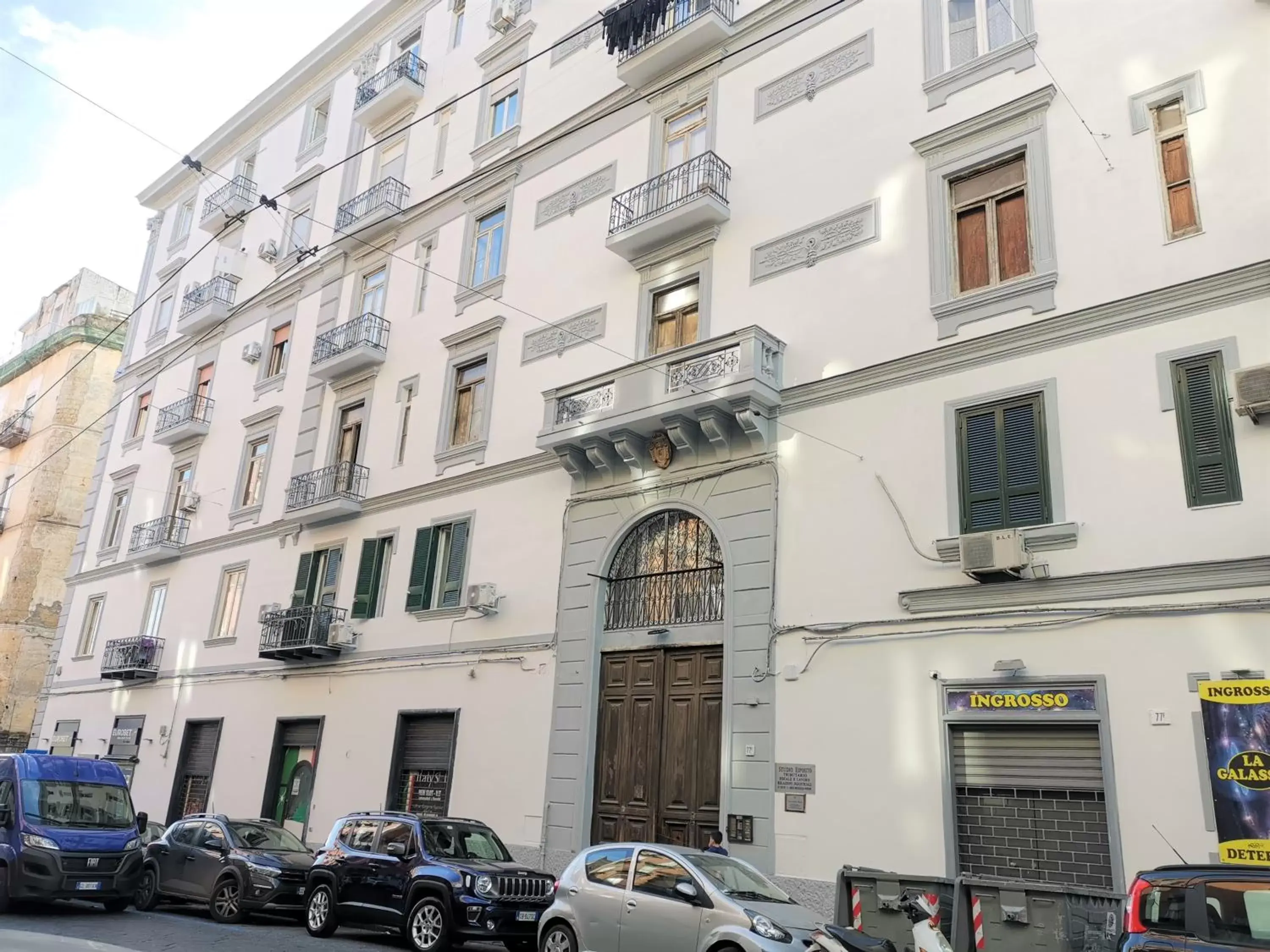 Property Building in EMME Napoli