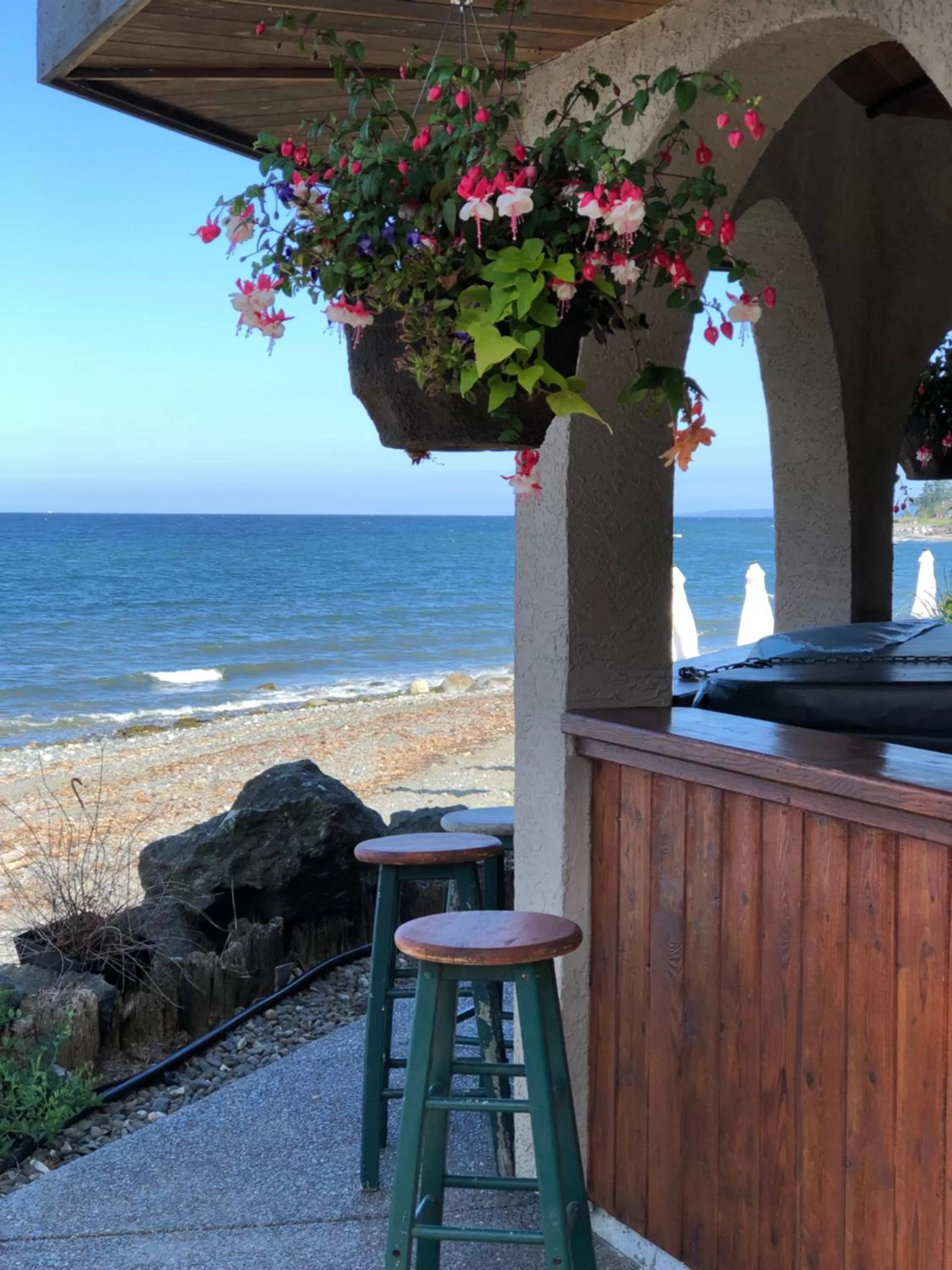 Property building in Qualicum Breeze Beach Resort