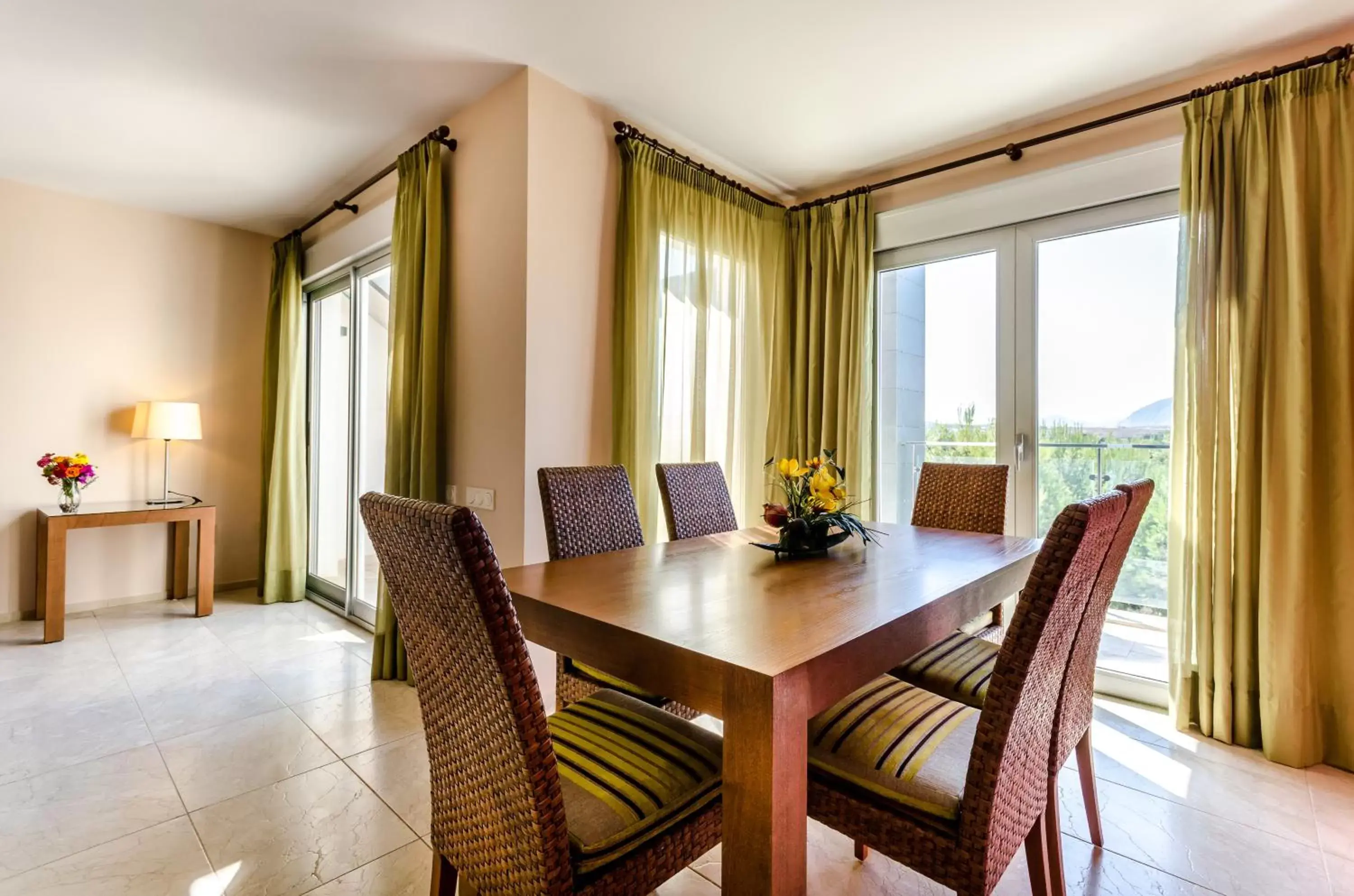 Decorative detail, Dining Area in El Plantío Golf Resort