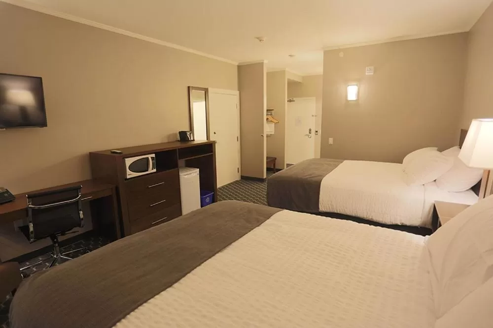 Bed in Rivers Blue Crescent Hotel