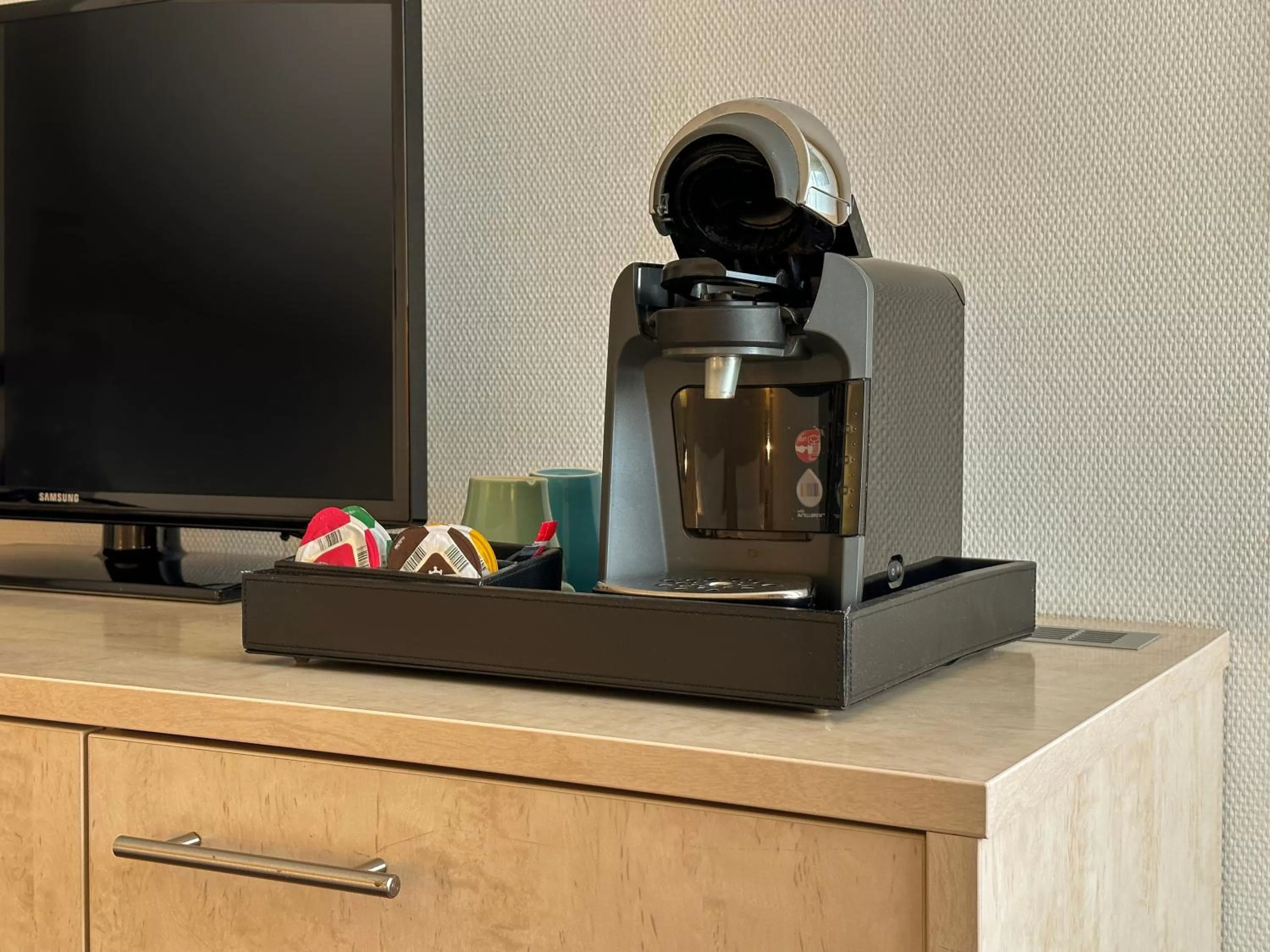 Coffee/Tea Facilities in Mercure Hotel Düsseldorf Süd