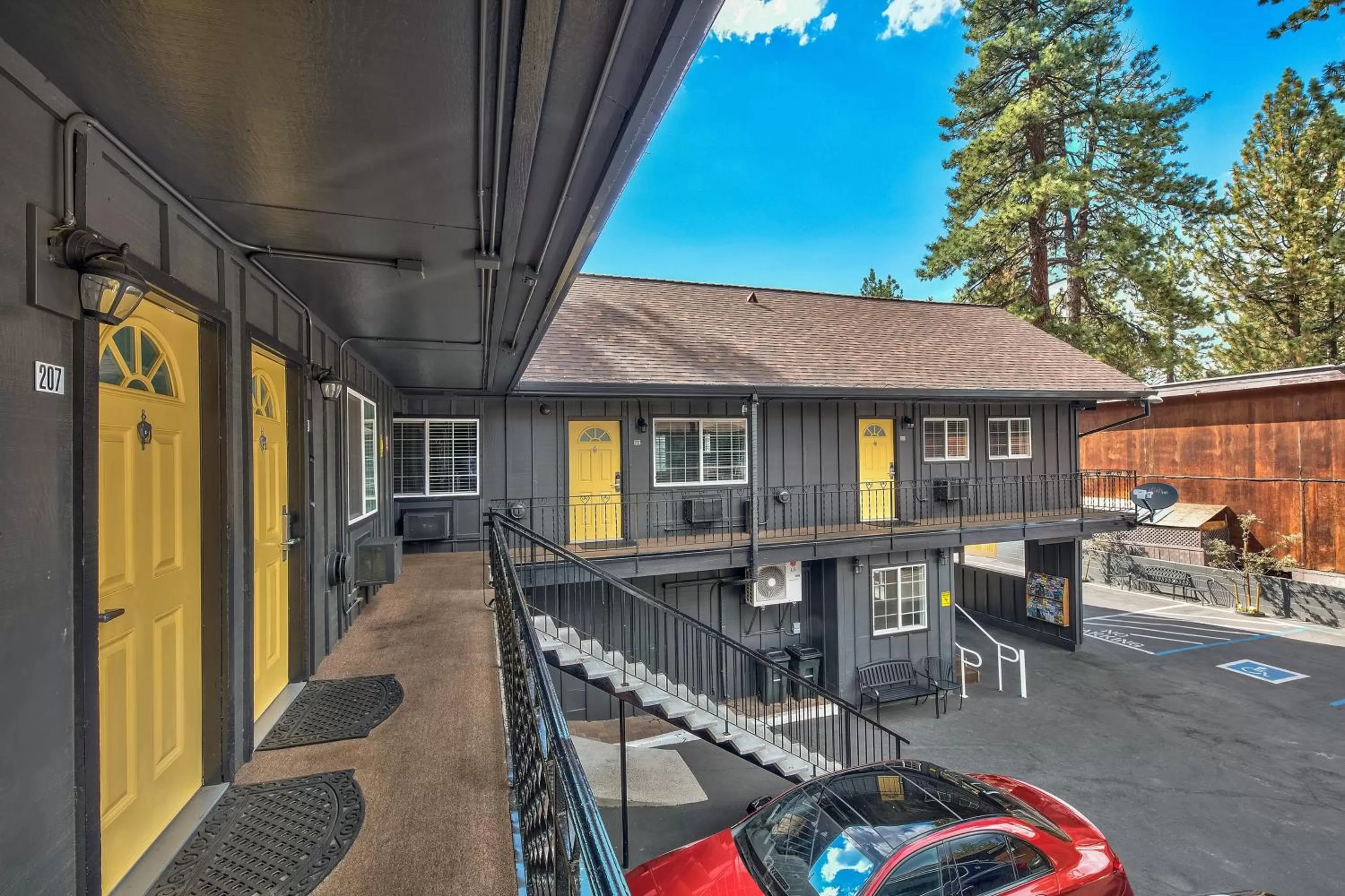 Property building in Lake Ridge South Lake Tahoe