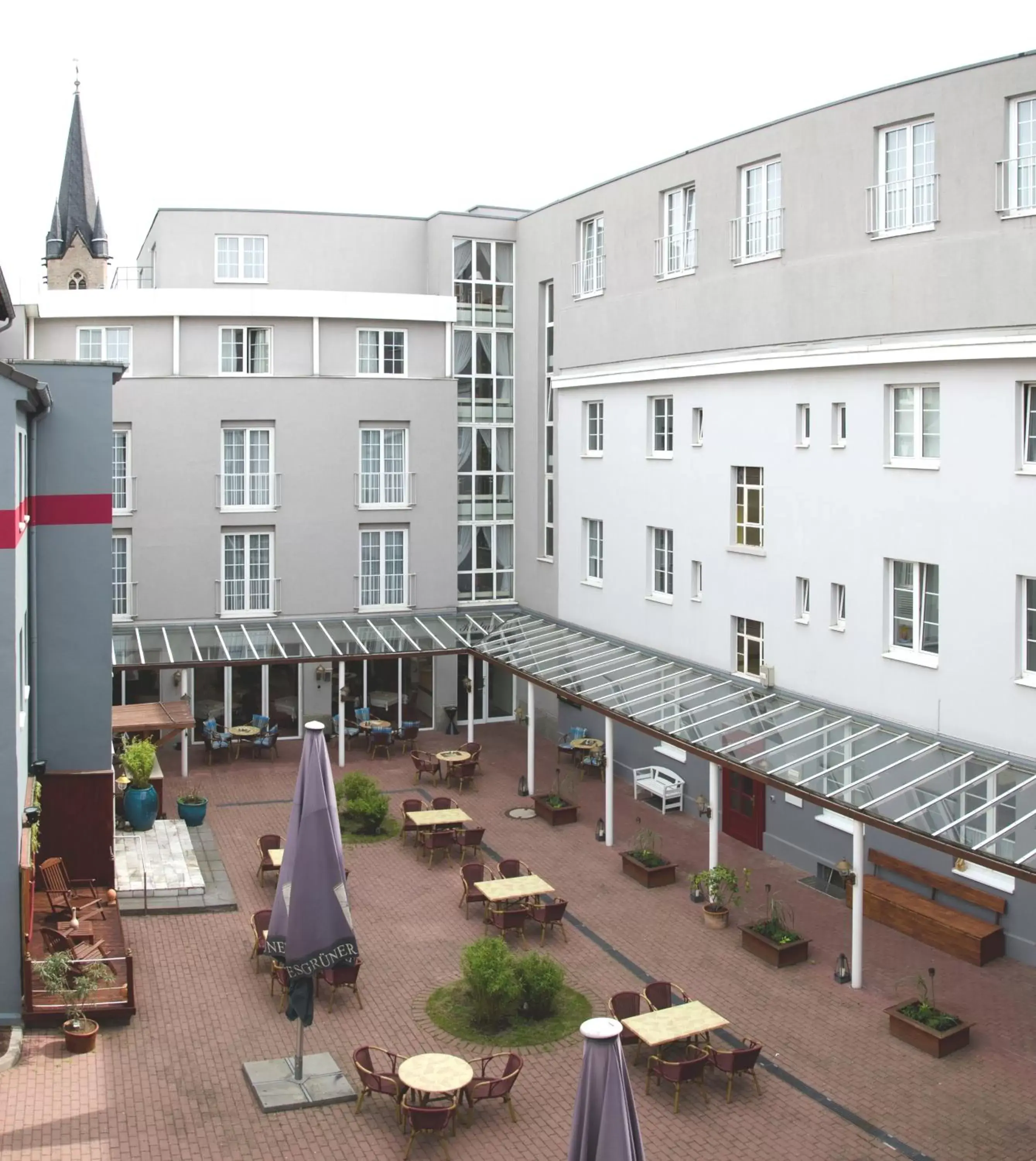 Balcony/Terrace, Property Building in Mercure Hotel Plaza Magdeburg