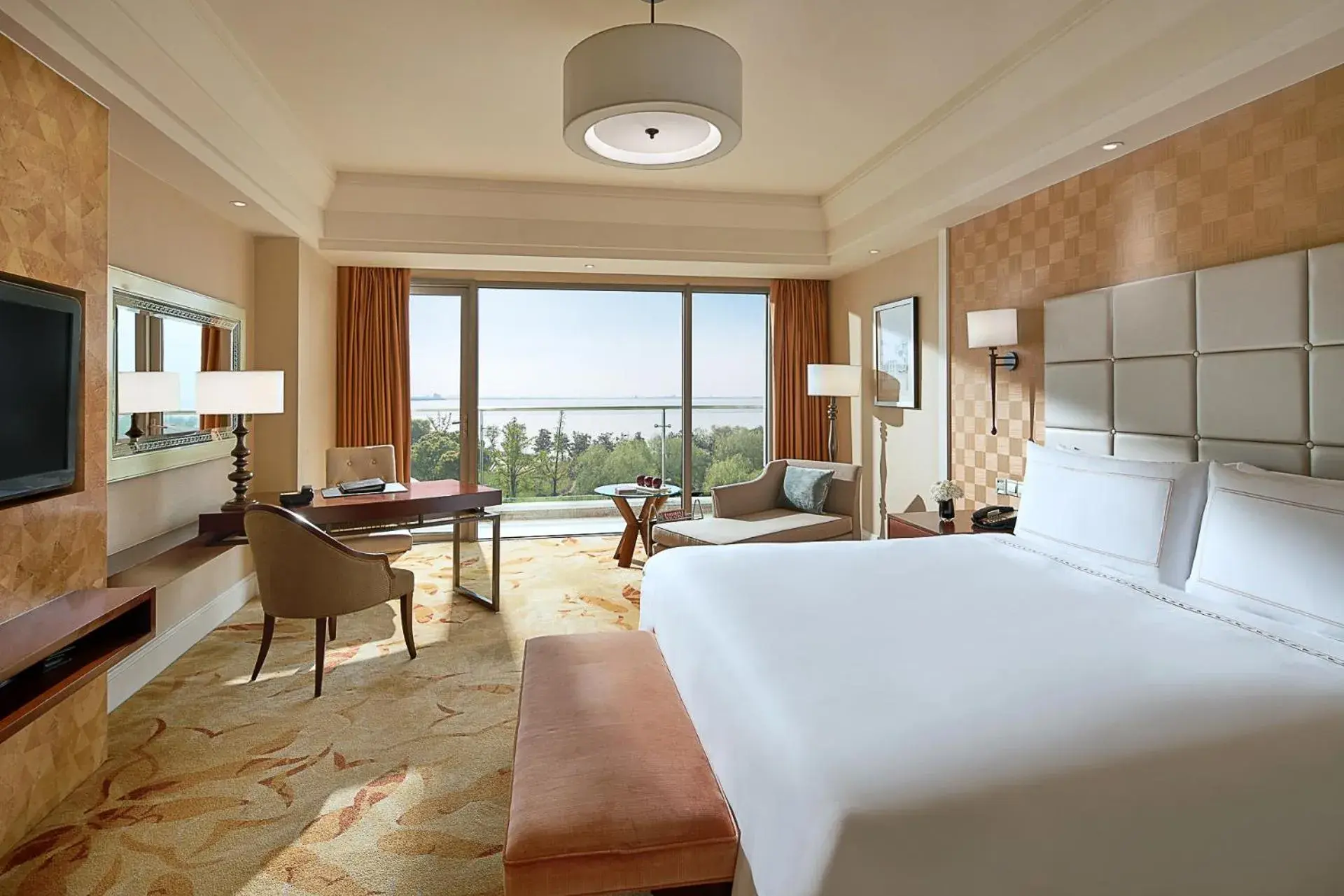 Property building, Bed in Fairmont Yangcheng Lake Property building, Bed in Fairmont Yangcheng Lake