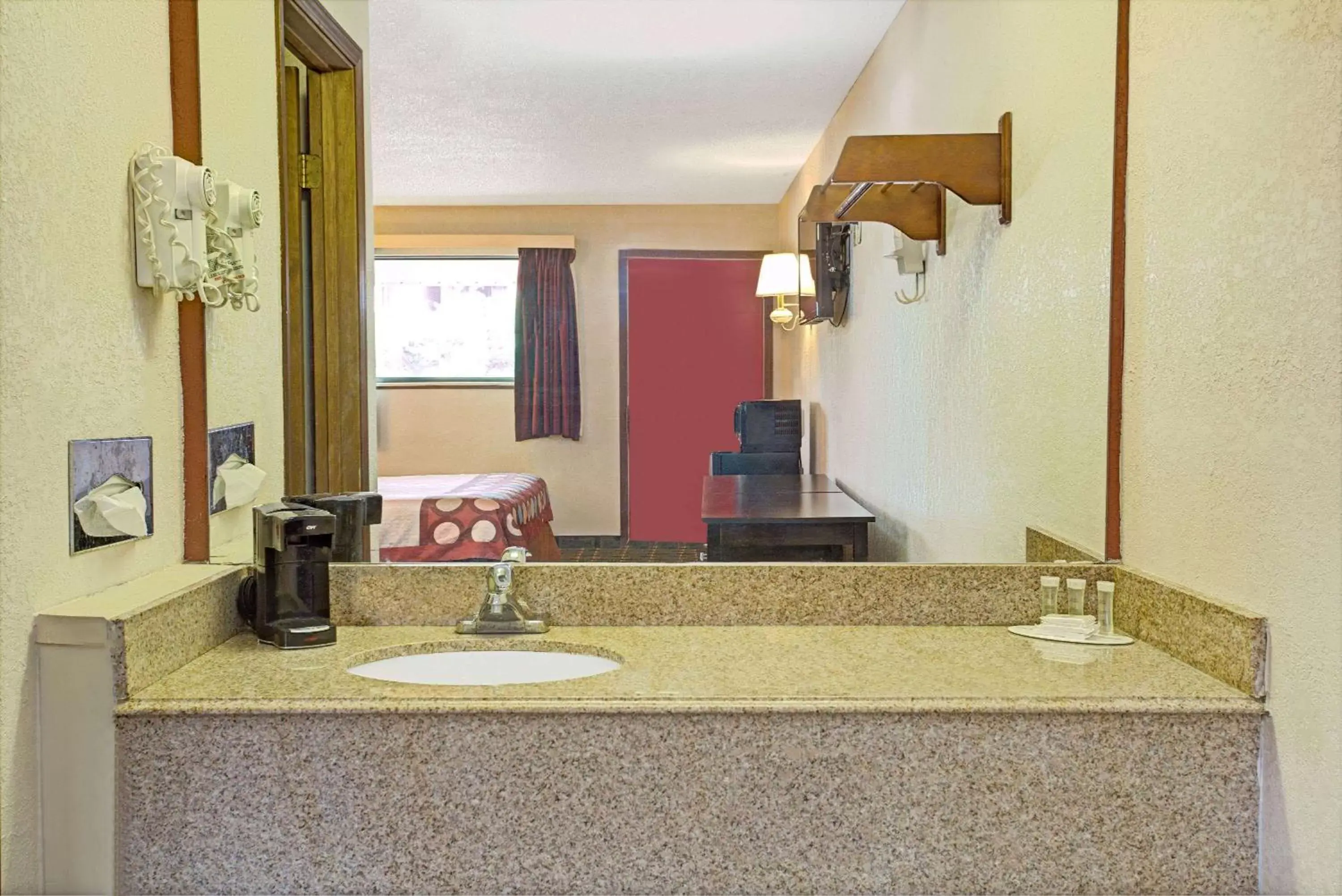Photo of the whole room, Bathroom in Super 8 by Wyndham Cincinnati-Springdale OH