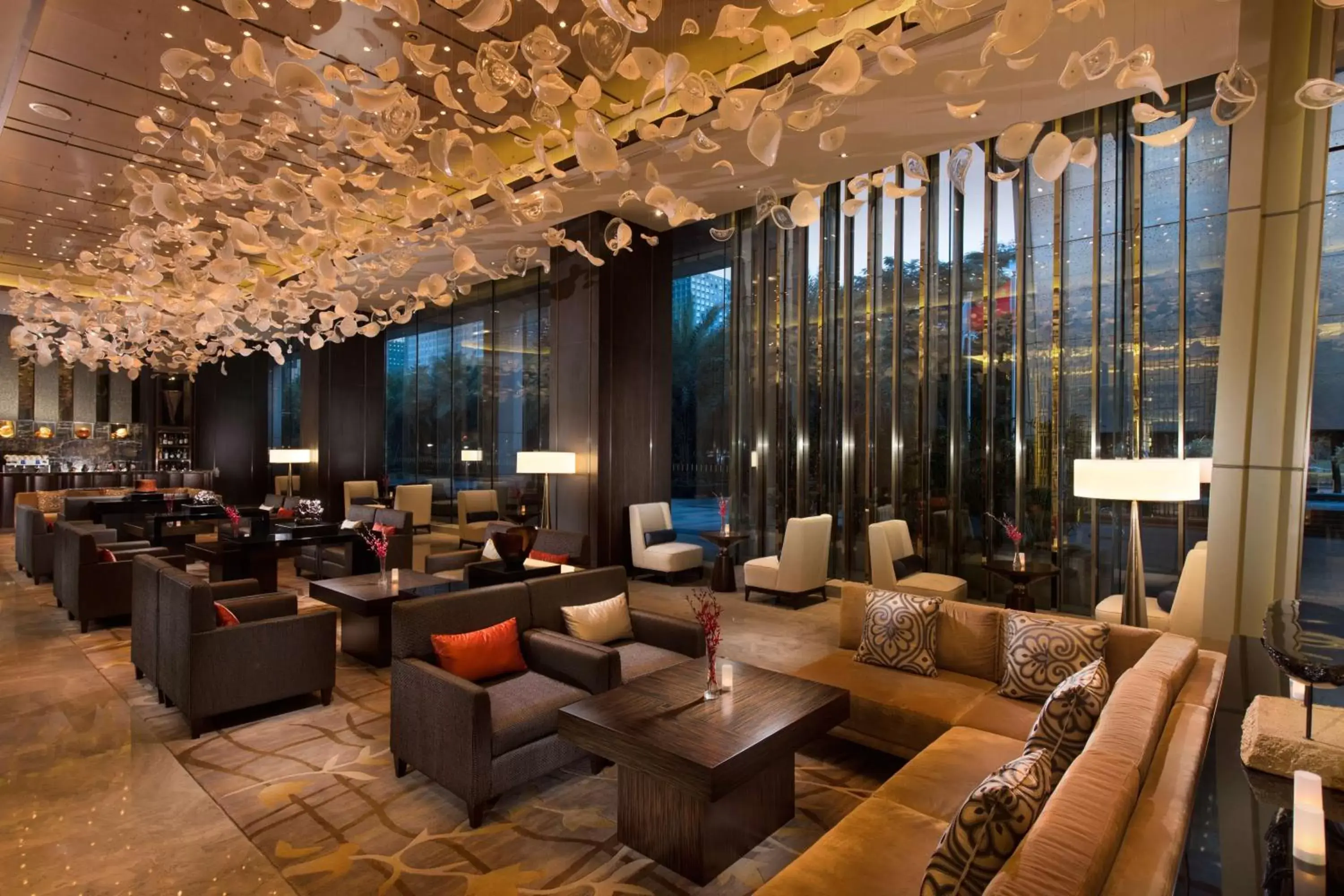 Lobby or reception, Lounge/Bar in Hilton Shenzhen Futian, Metro Station at Hotel Front Door, Close to Futian Convention & Exhibition Center