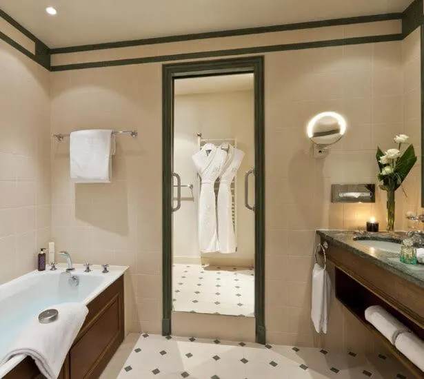 Bathroom in Hôtel Barrière Le Royal Deauville