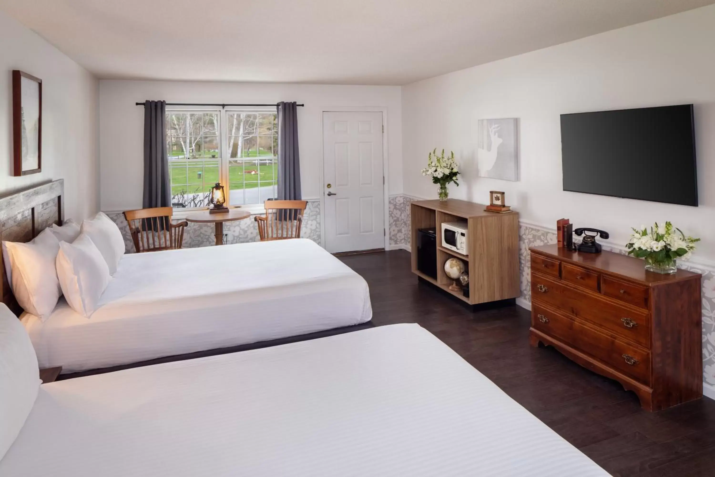 Double Room - Disability Access in Aspen at Manchester Double Room - Disability Access in Aspen at Manchester