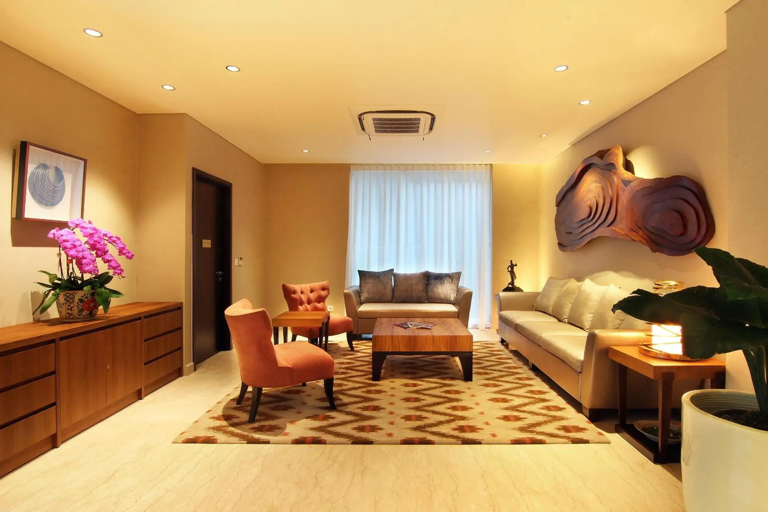 Lobby or reception in Dwijaya House of Pakubuwono Lobby or reception in Dwijaya House of Pakubuwono