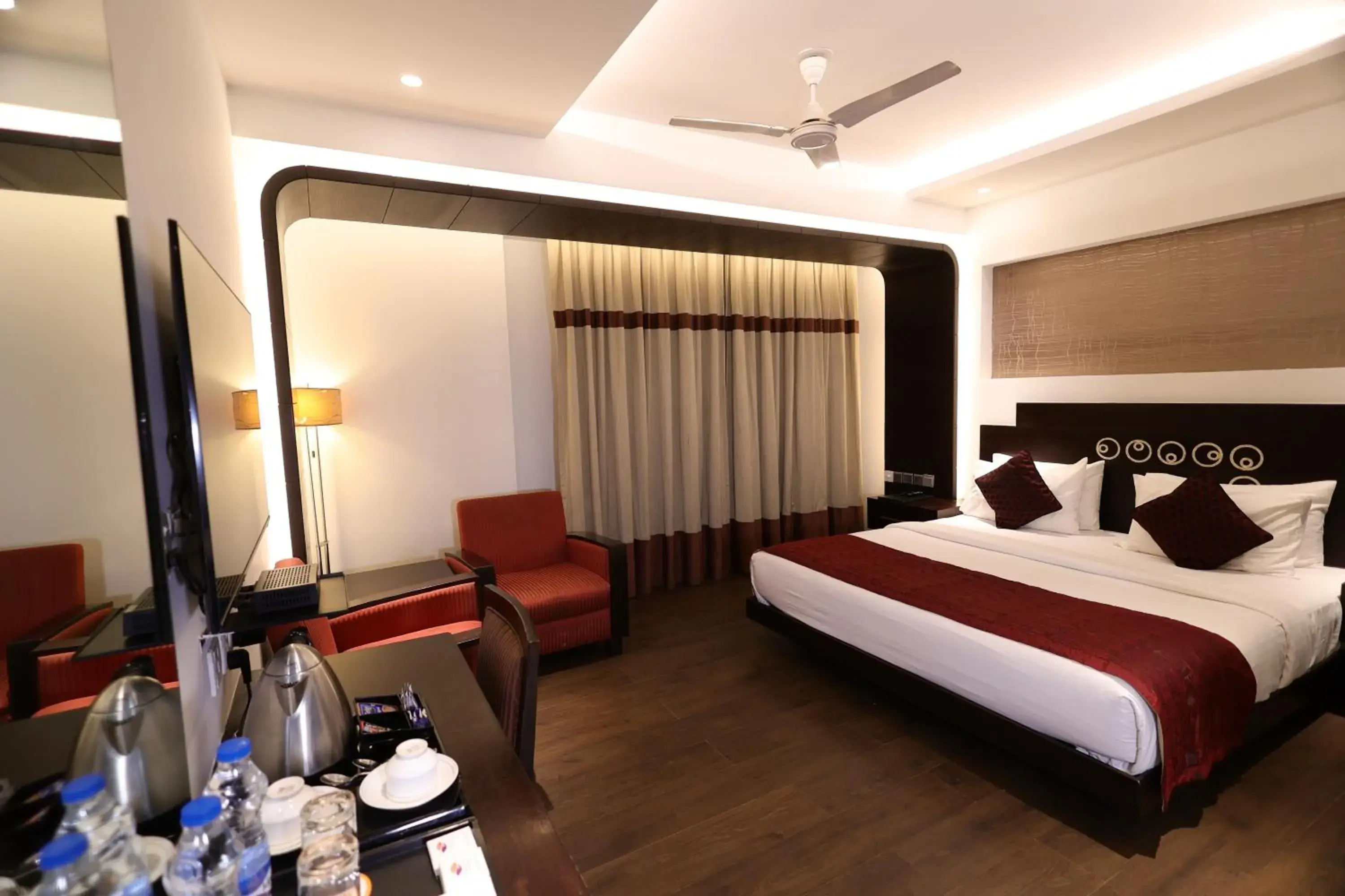 Bedroom in Hotel GODWIN DELUXE - New Delhi Railway Station - Paharganj