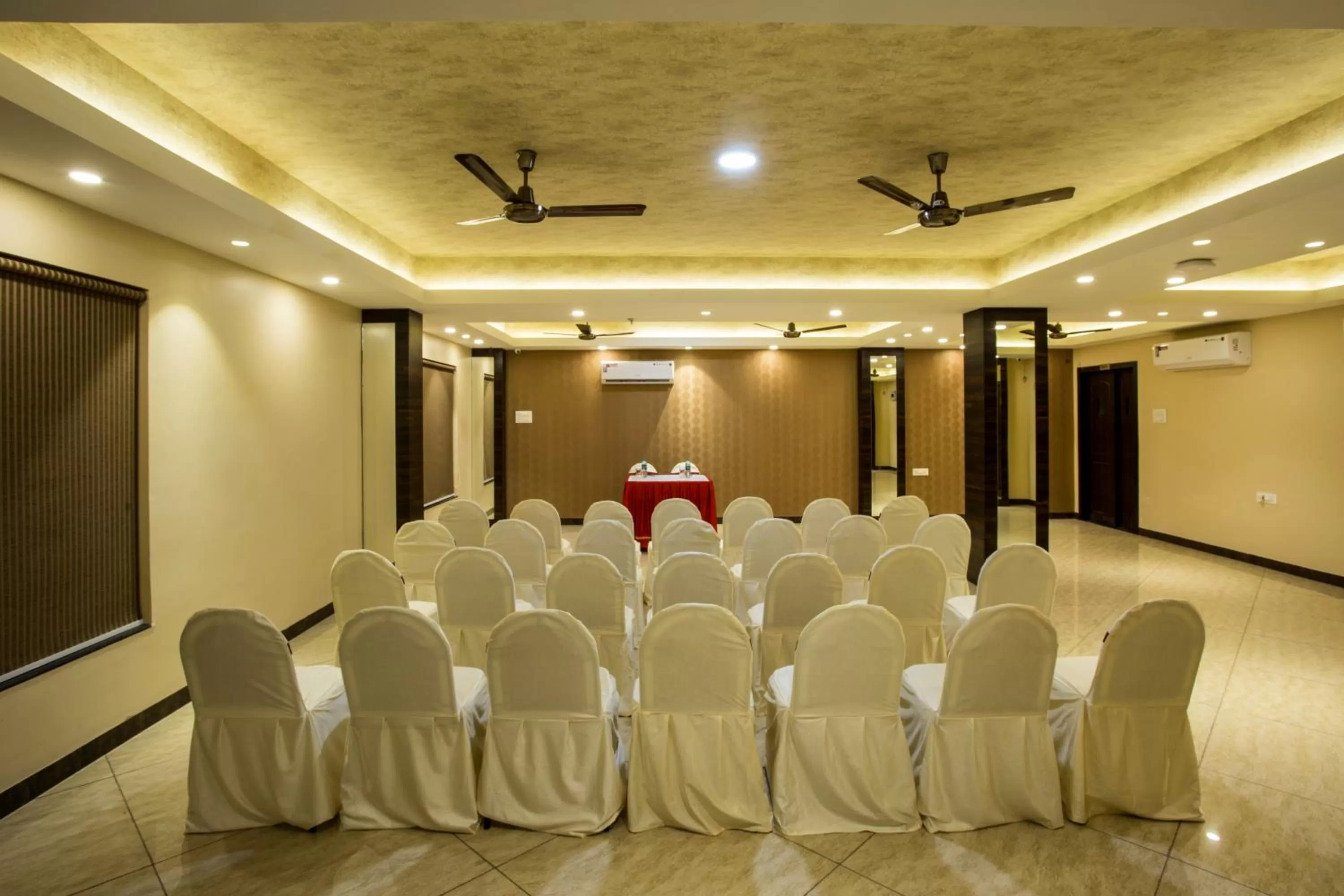 Banquet/Function facilities in Hotel Malisca