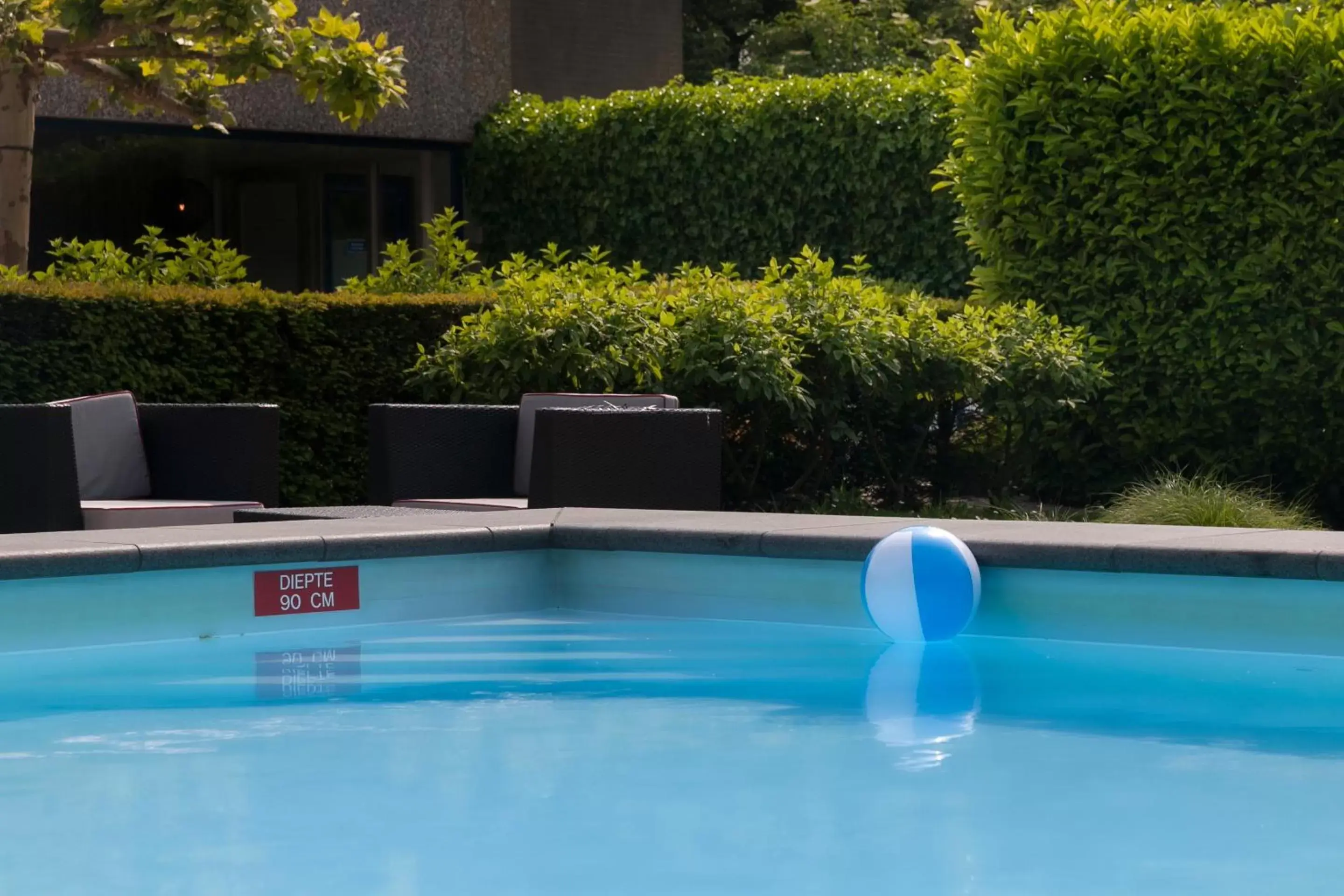 Swimming Pool in Novotel Rotterdam - Schiedam