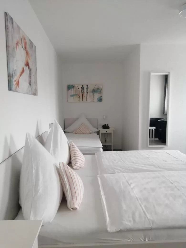 Bedroom, Bed in Hotel Princess