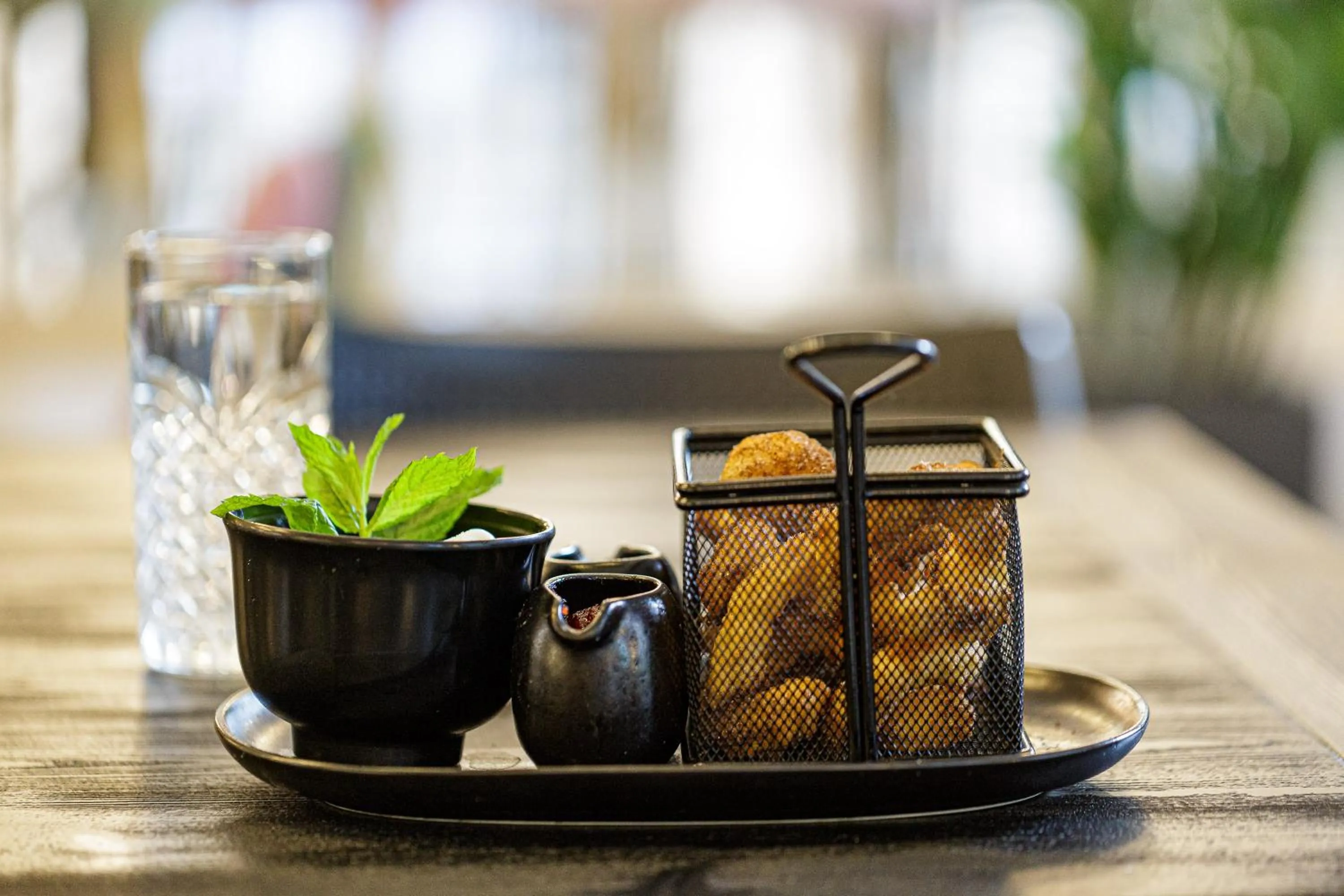 Restaurant/places to eat in Jo An Palace