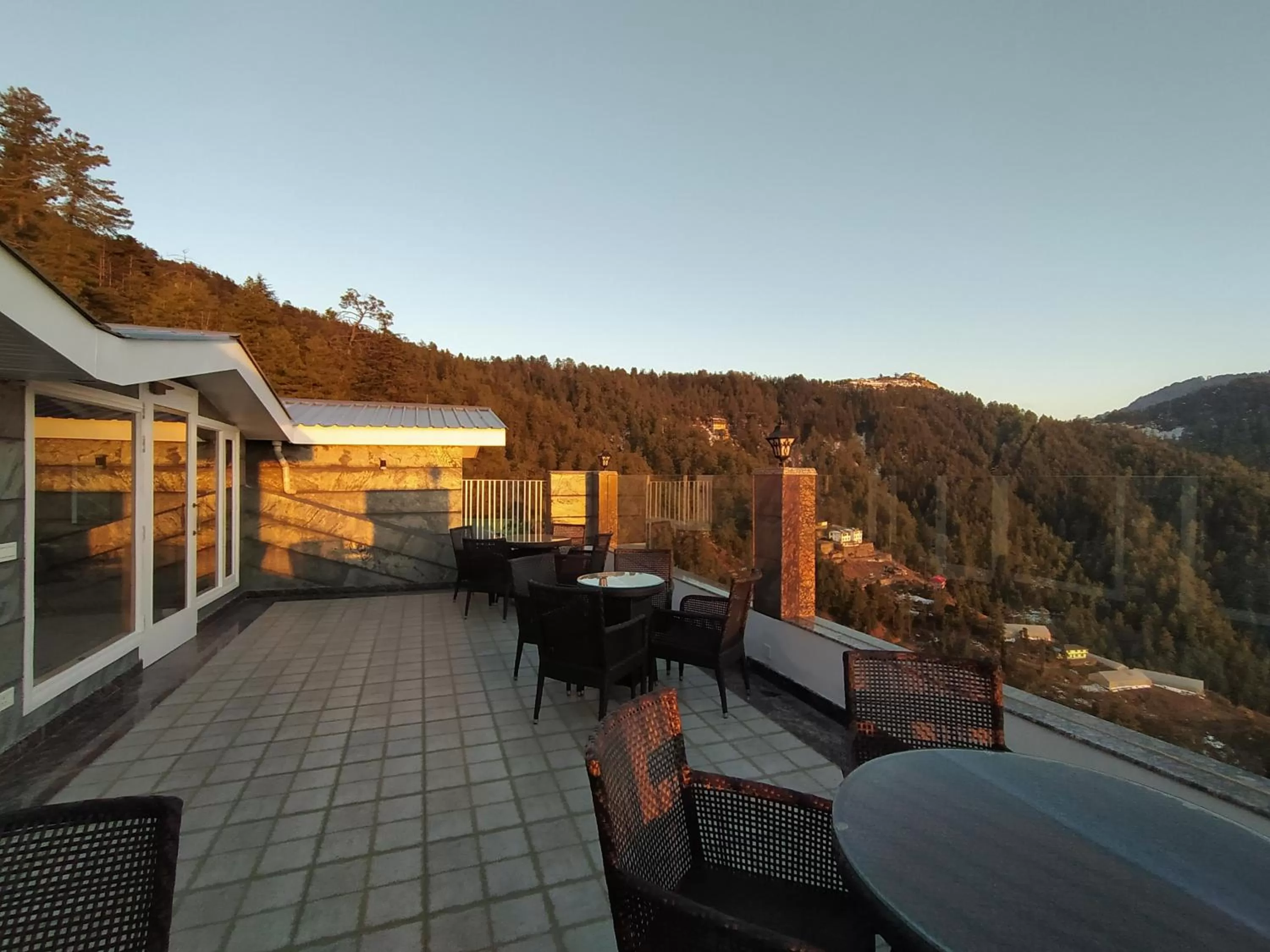 Patio in The Retreat Mashobra, Shimla