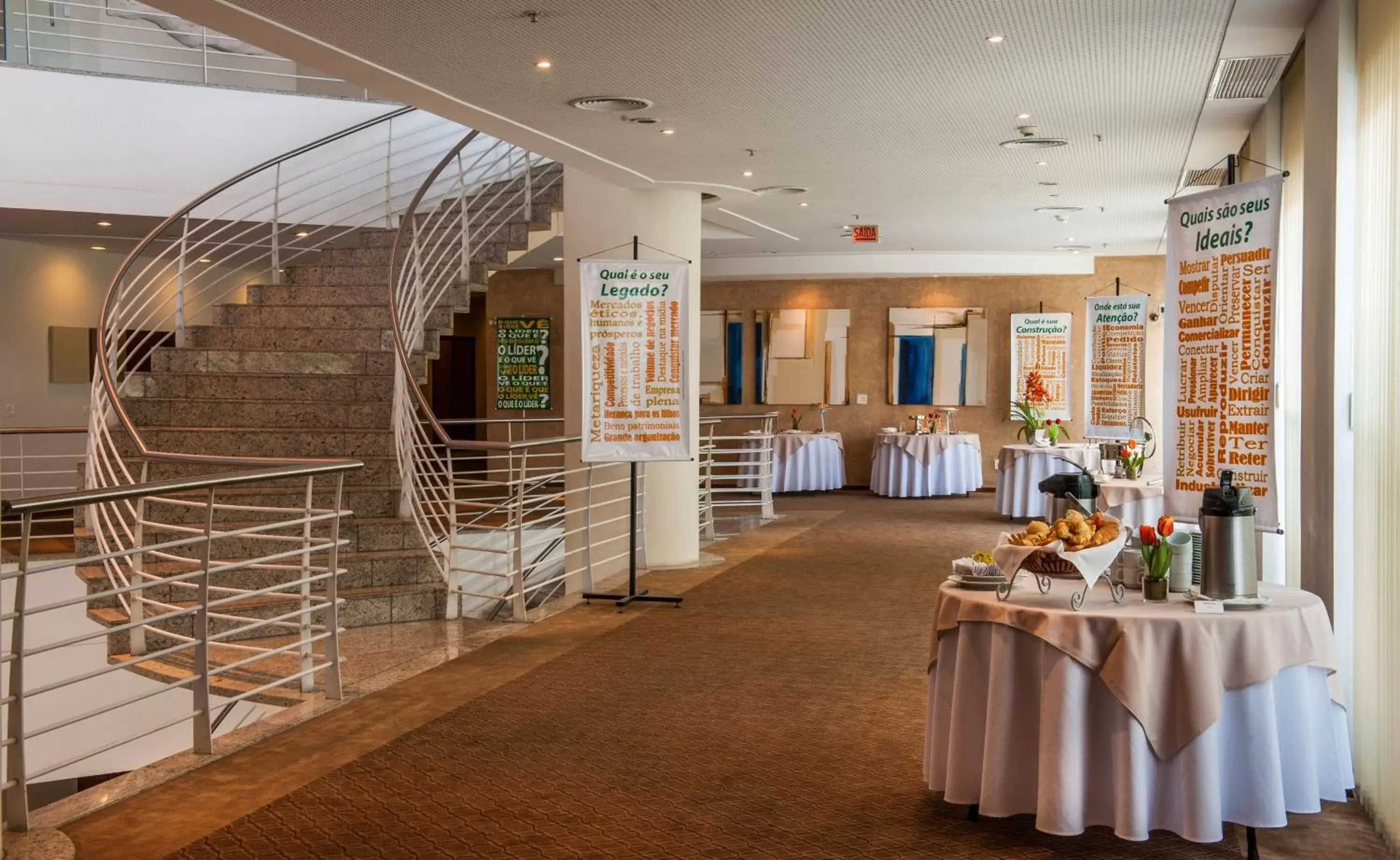 Banquet/Function facilities, Restaurant/Places to Eat in Bourbon Joinville Convention Hotel