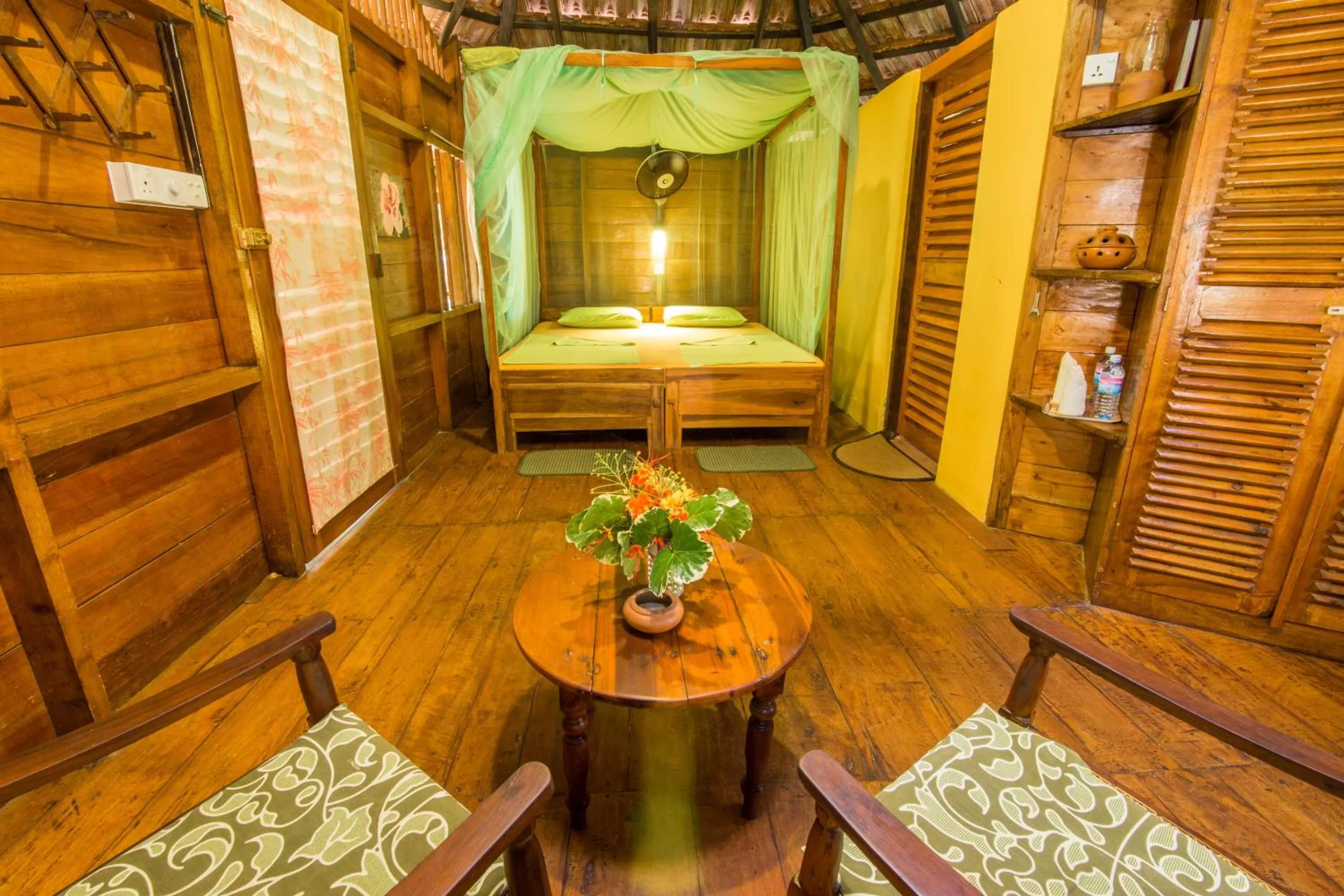 Bedroom, Bed in Palm Paradise Cabanas & Villas Beach Resort