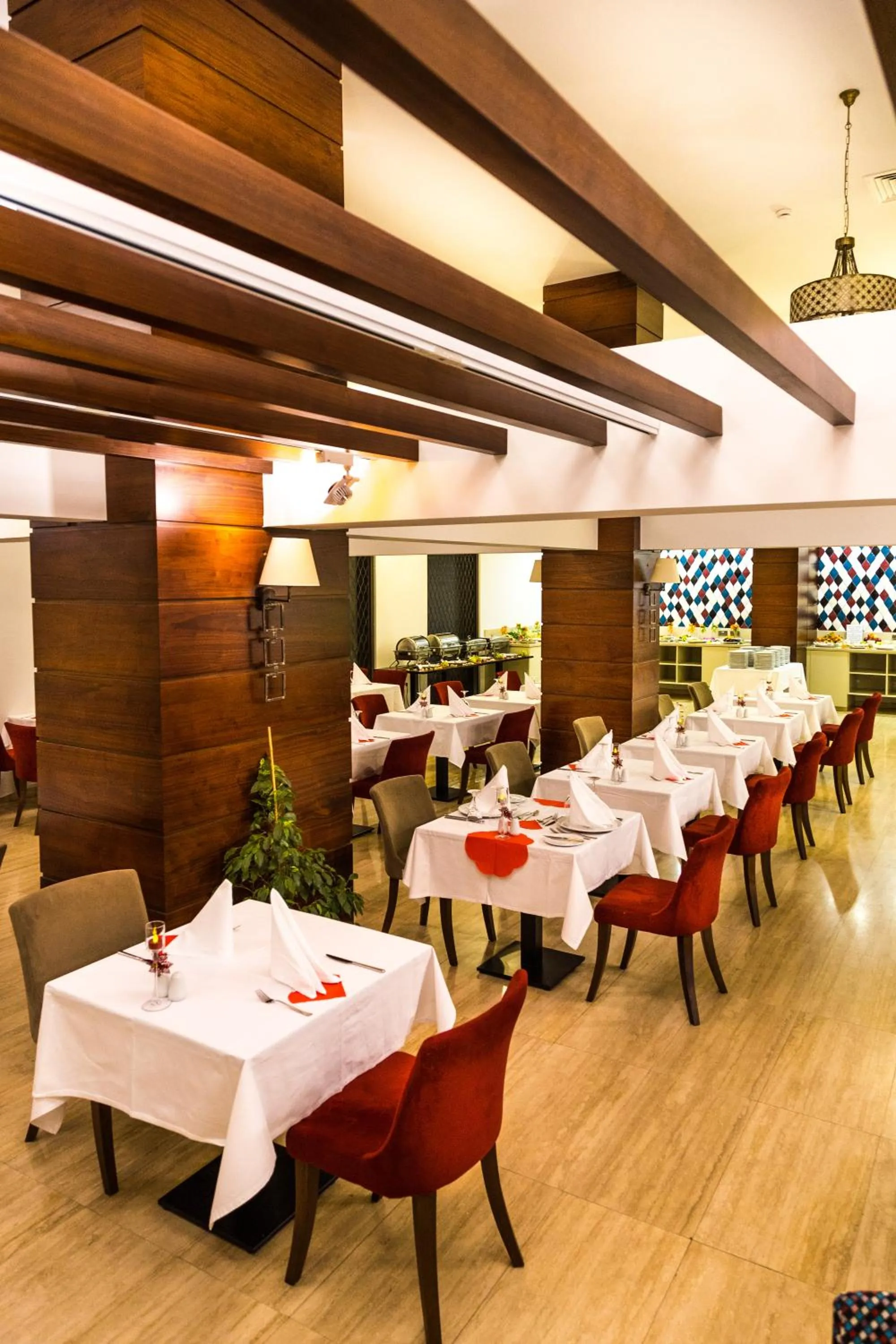 Restaurant/places to eat in Port View Hotel