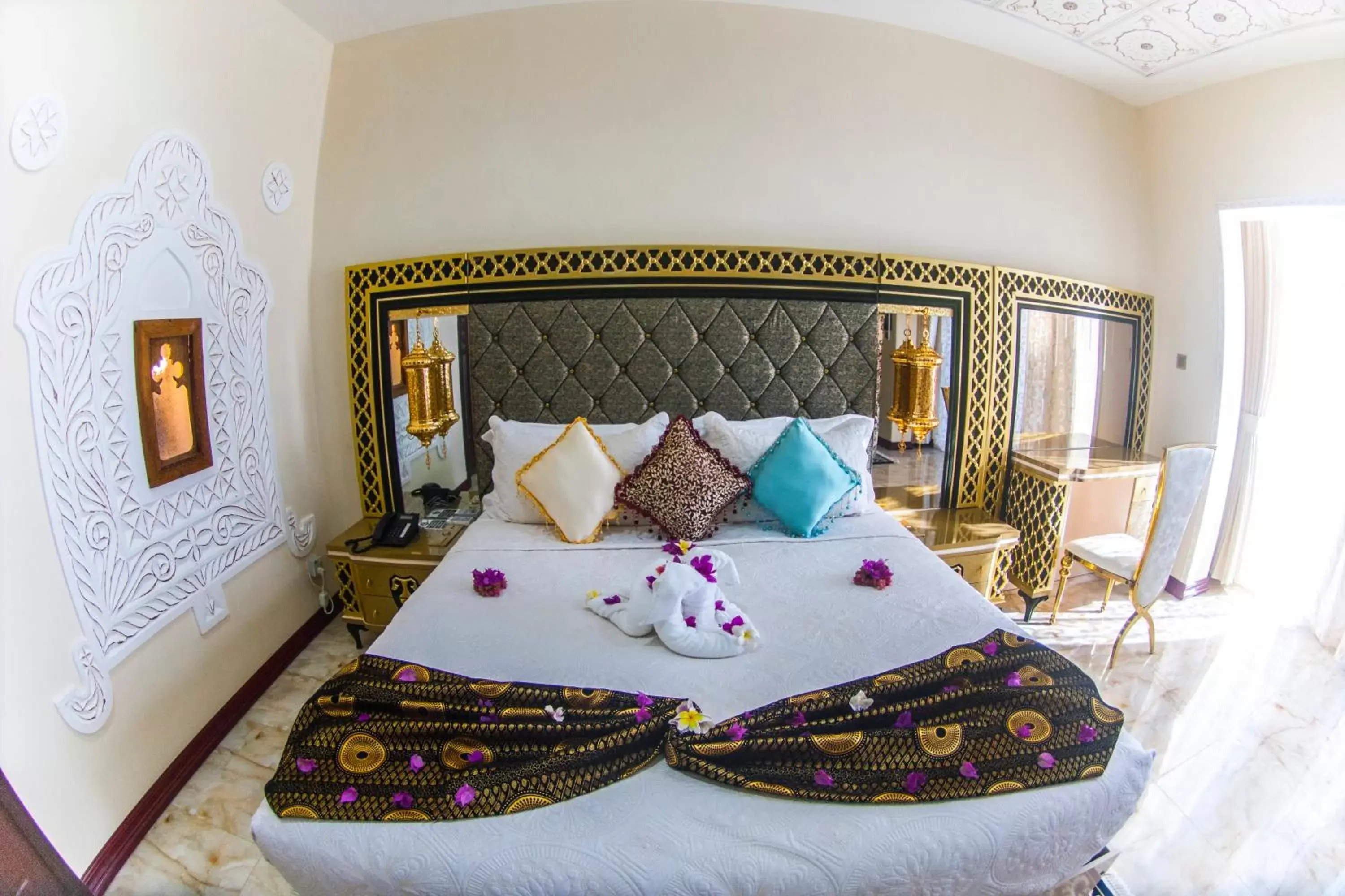 Bedroom, Bed in Madinat Al Bahr Business & Spa Hotel