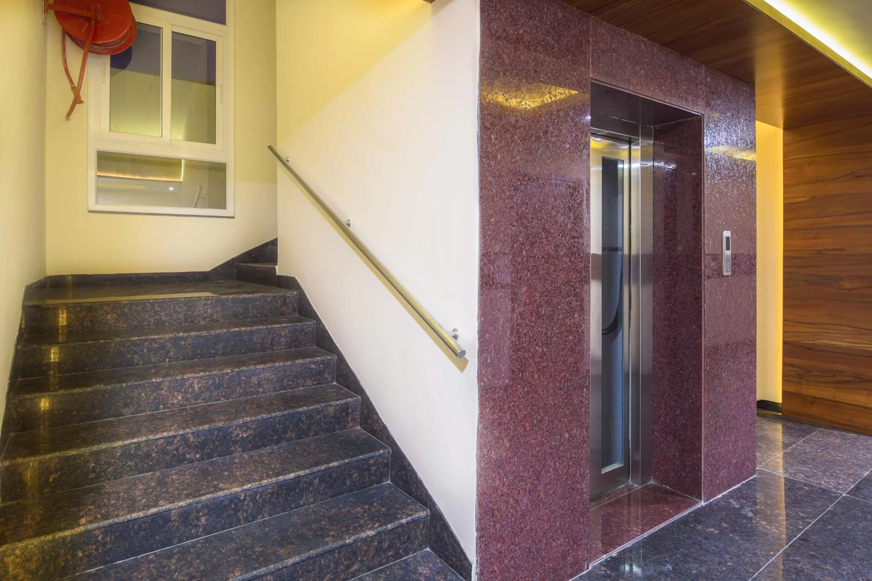 Other in Itsy Hotels Arastu Inn